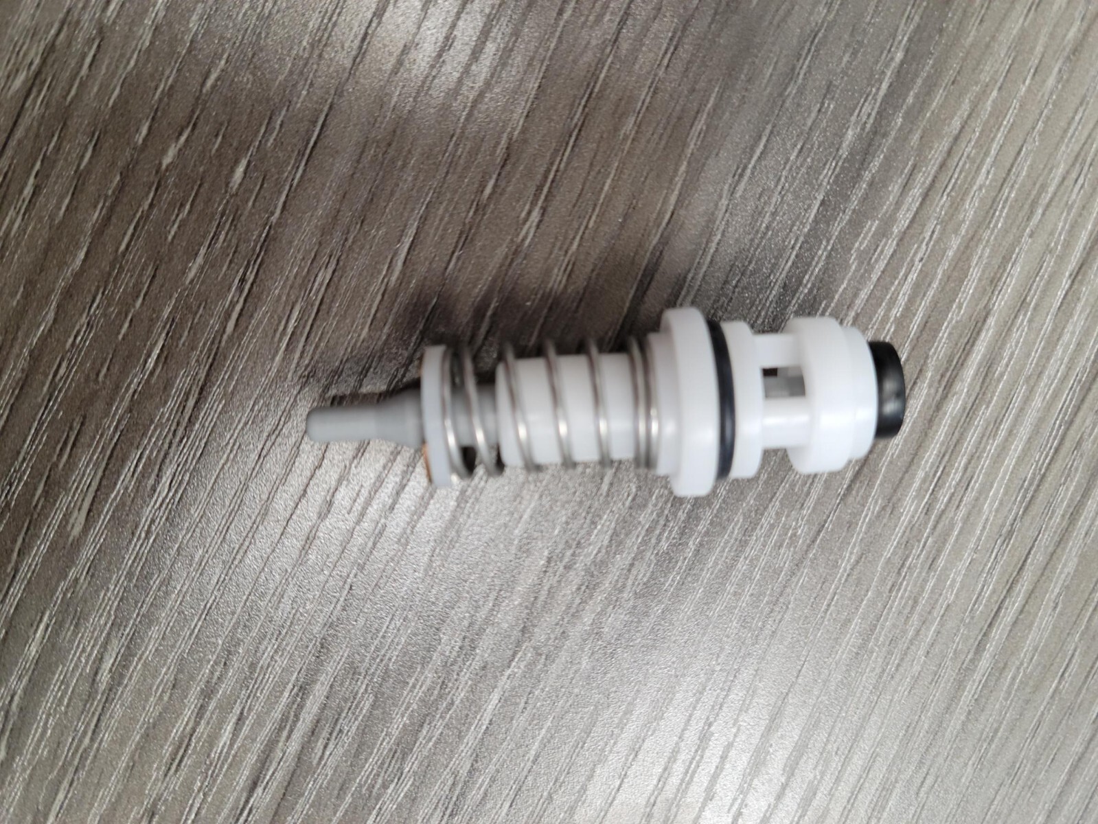 Fleck 5600 Brine Valve 60032