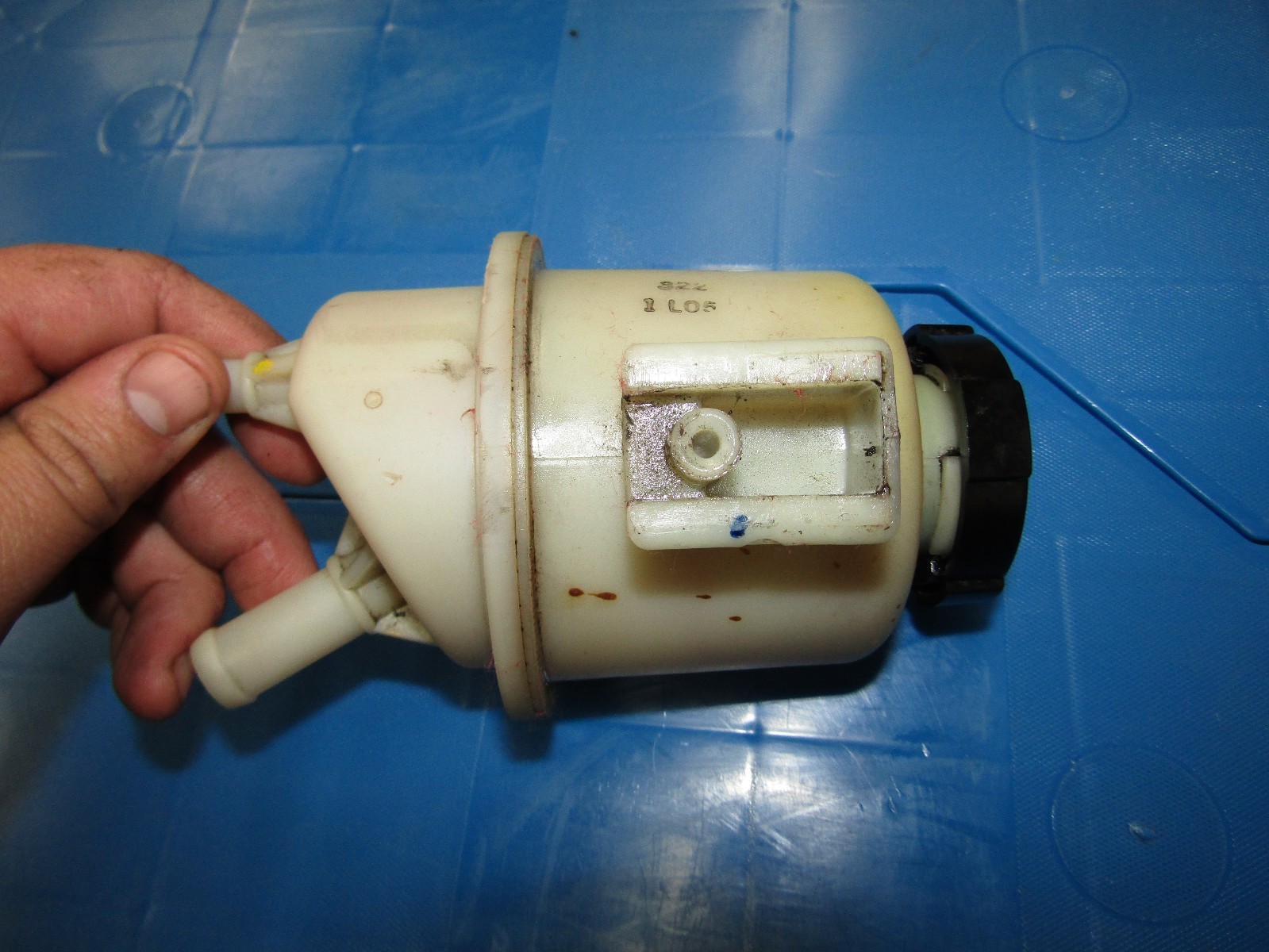 20052015 Nissan Xterra OEM power steering fluid reservoir eBay