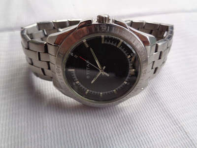Titan sales watch sports