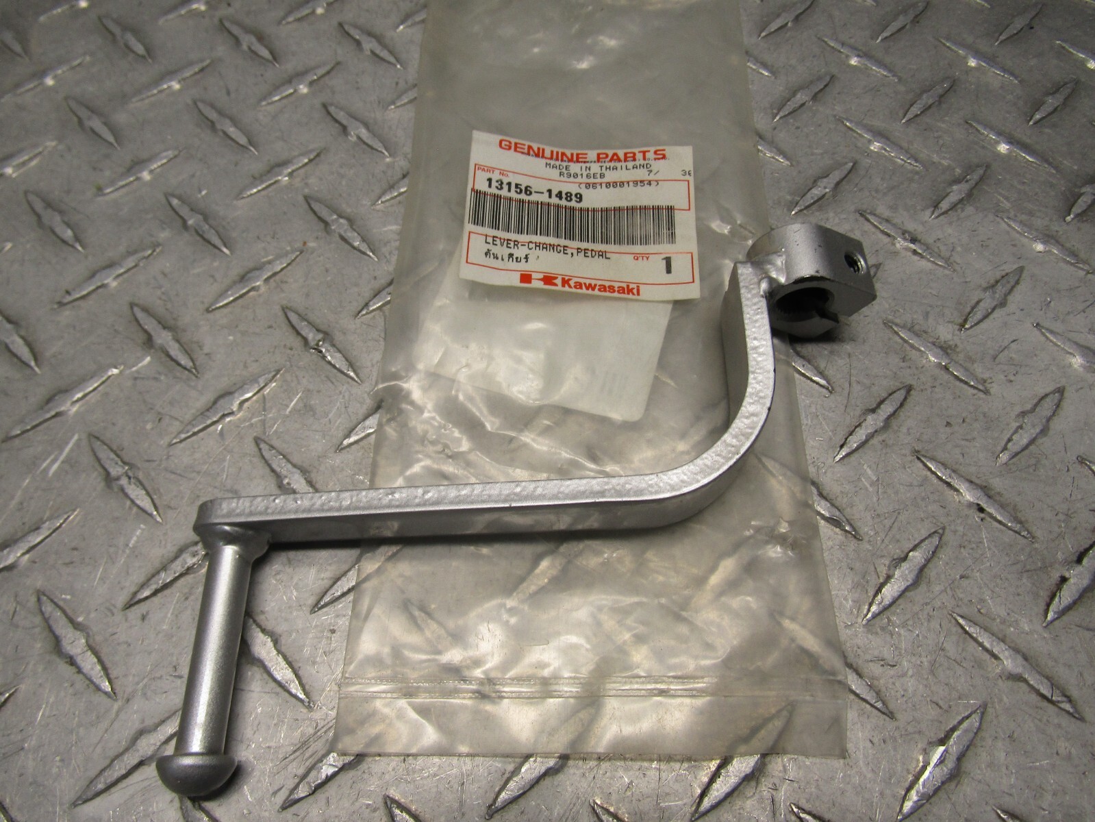 vintage an・an no.25 NEW 2006 - 2020 GENUINE KAWASAKI KLX 250S KLX250S GEAR SHIFT