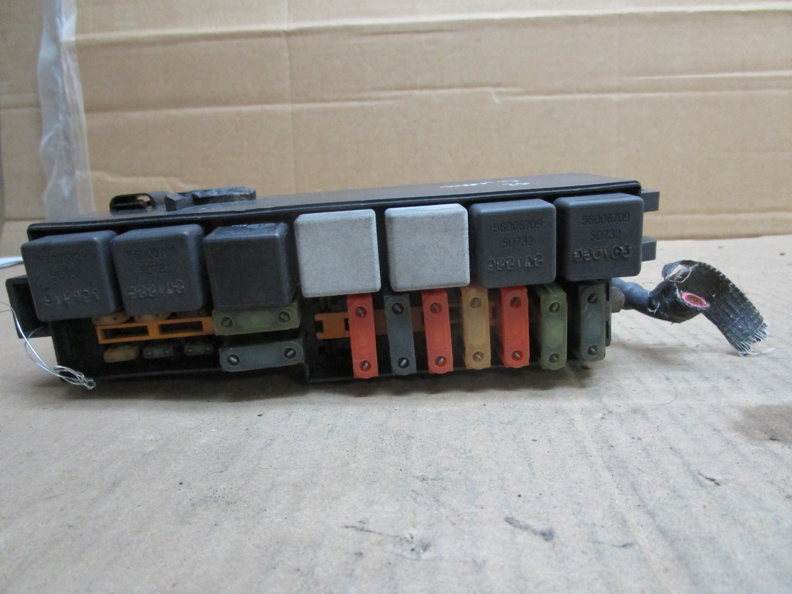 92 1992 Jeep Cherokee Engine Fuse Box Relay Junction Block