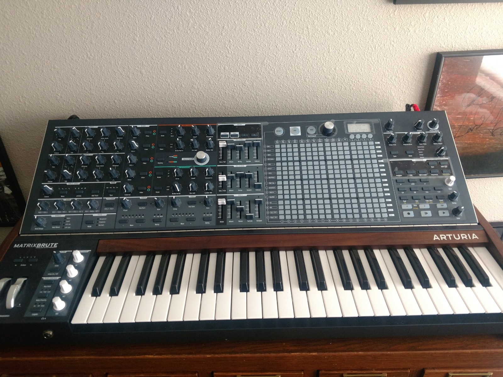 Arturia MatrixBrute Analog Matrix Synthesizer 49 Key Dual Brute Series !!