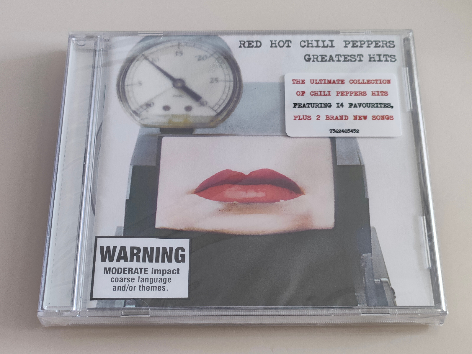 洋楽 MAXIMUM CHILI PEPPERS CD Greatest Hits by Red Hot Chili Peppers CD AU Edition +2