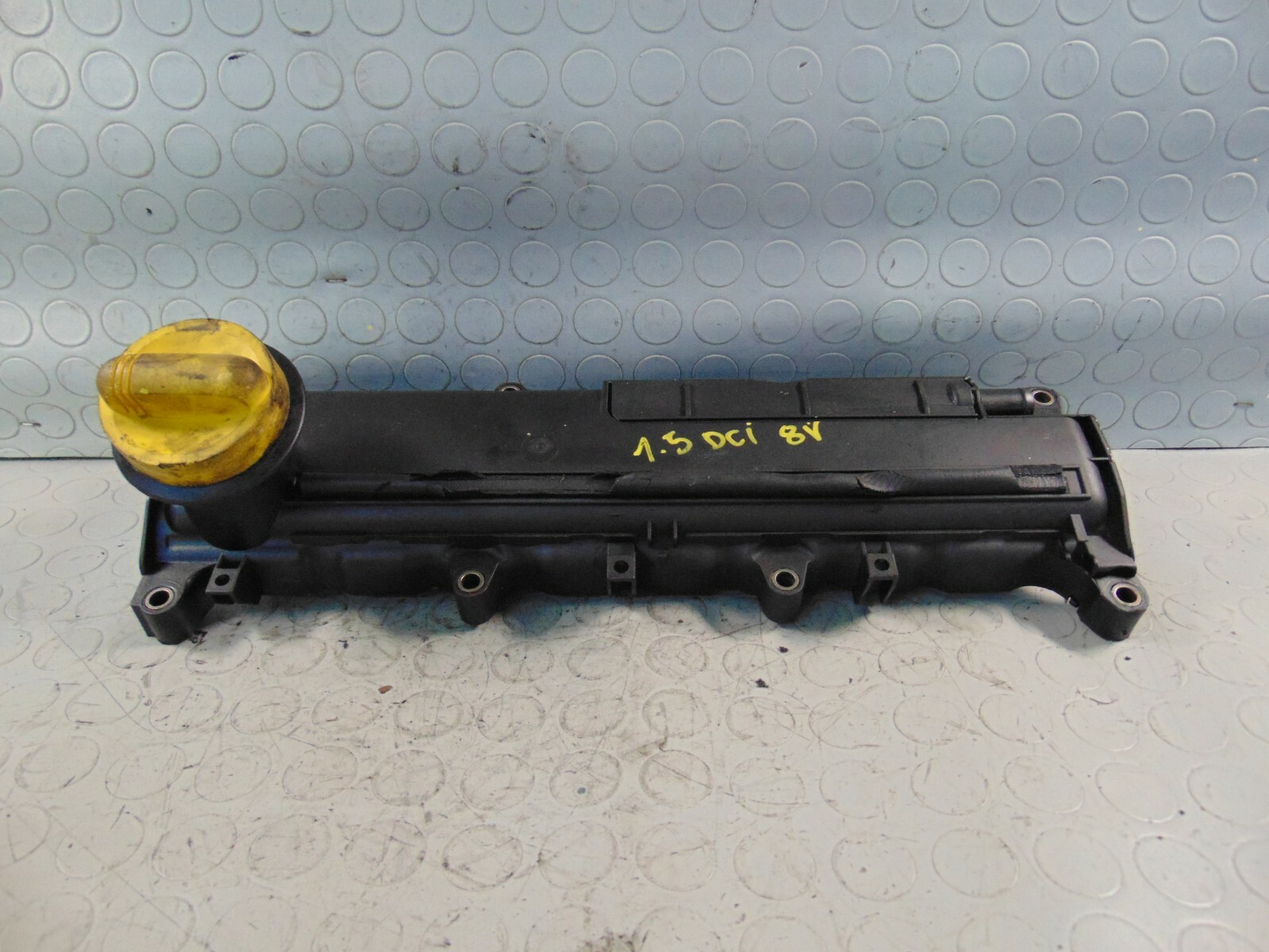 COPERCHIO VALVOLA RENAULT CLIO II 2010 8200272214