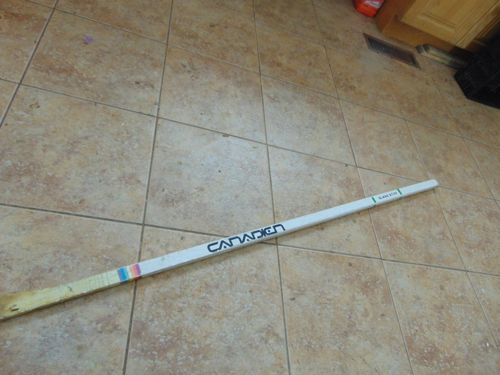 vintage,   wooden  hockey  stick  -  canadian    nice    nice   #  7048