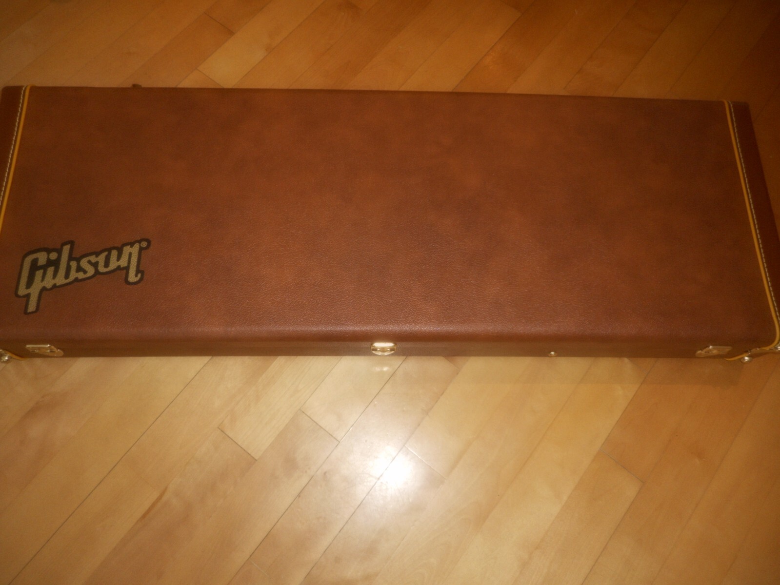 Gibson Thunderbird Bass Case New $119. Liquidation | eBay
