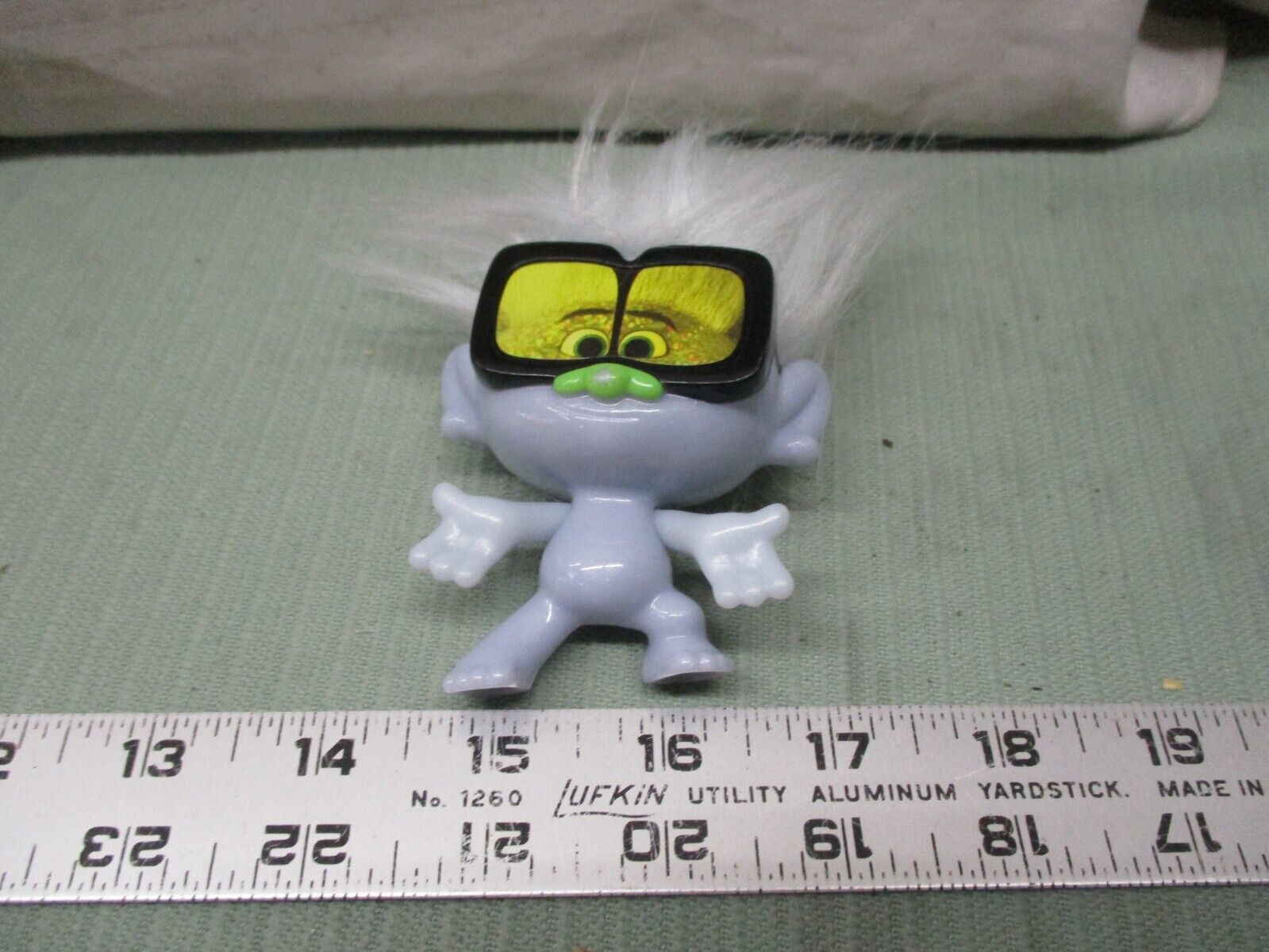 Trolls Movie Guy Diamond Silver Arms Big Glasses Happy Meal Toy Figure Green Fun