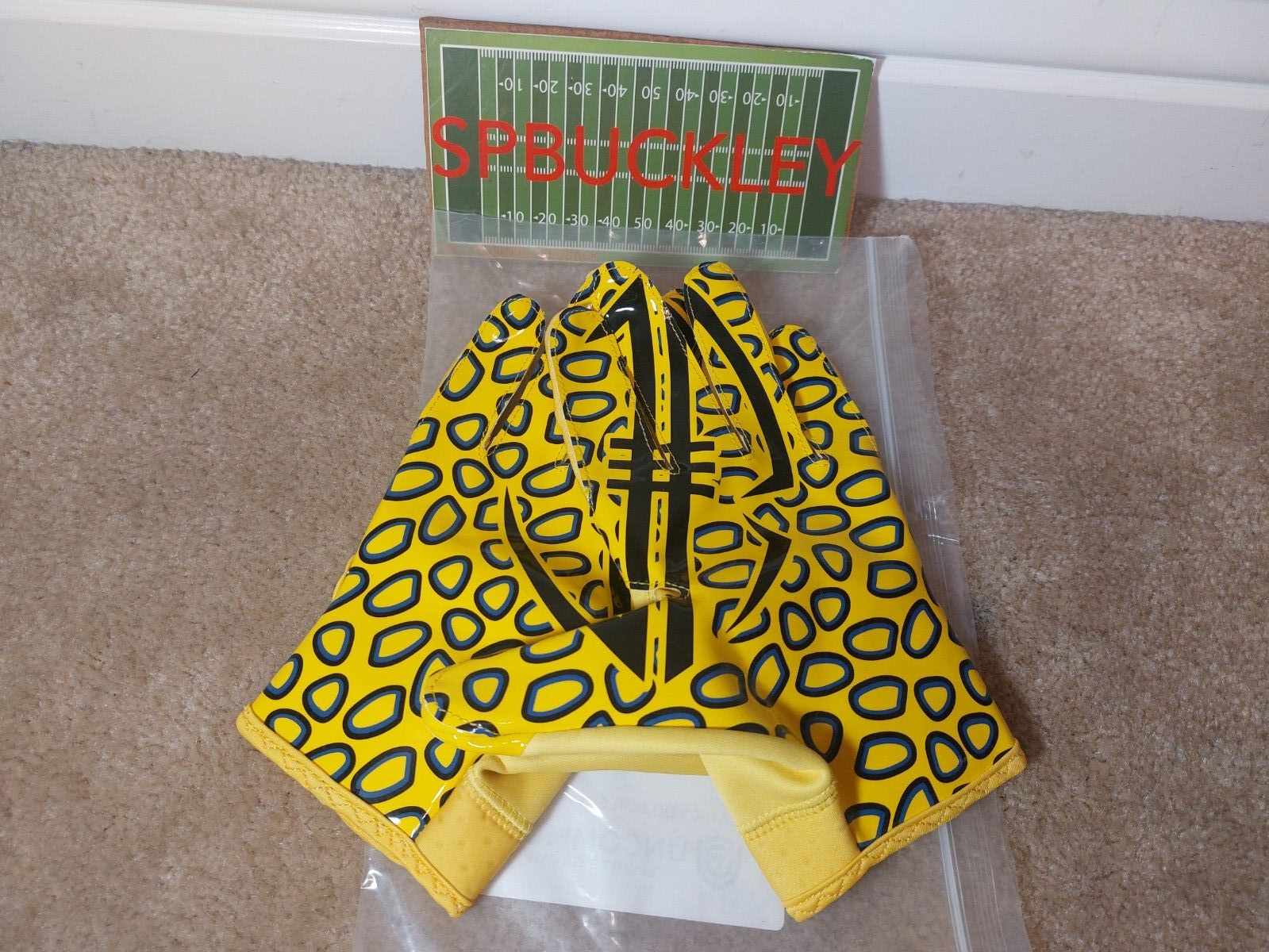グローブ ADIDAS ADIZERO 9.0 GLOVE NFL YELLOW M ADIDAS NFL PRO ADIZERO 9.0 RECEIVER FOOTBALL GLOVES, ADI171