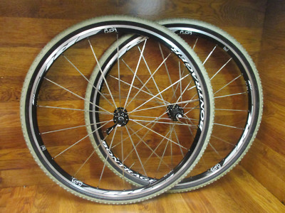 bontrager race lite aero wheelset