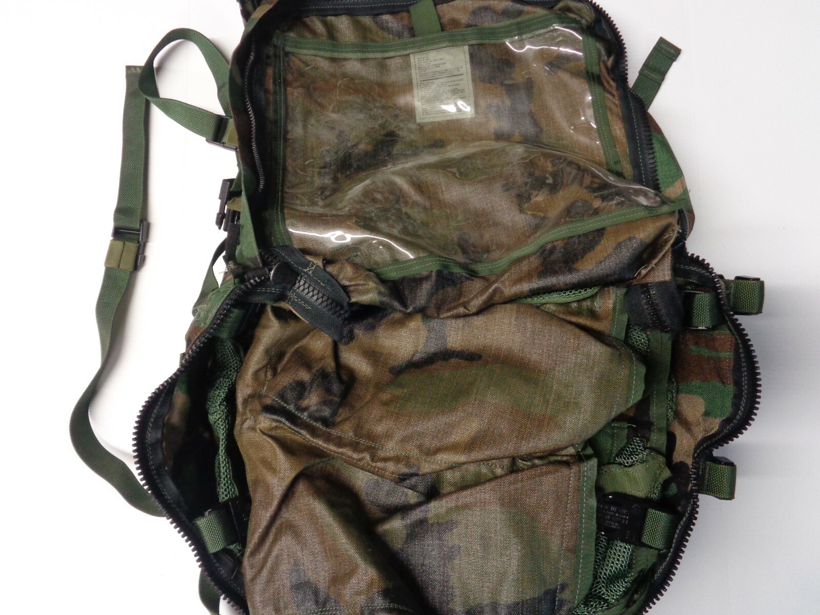 USGI MOLLE II Modular Lightweight Load-Carrying Equipment Medic Bag BDU Woodland