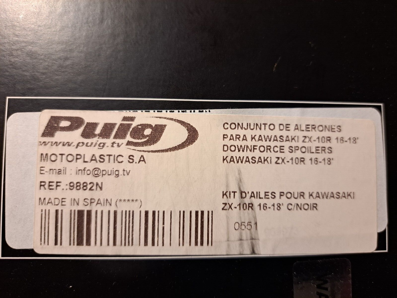バイイー PUIG - 9882N Side Spoiler | Green/Black | Aftermarket Branded
