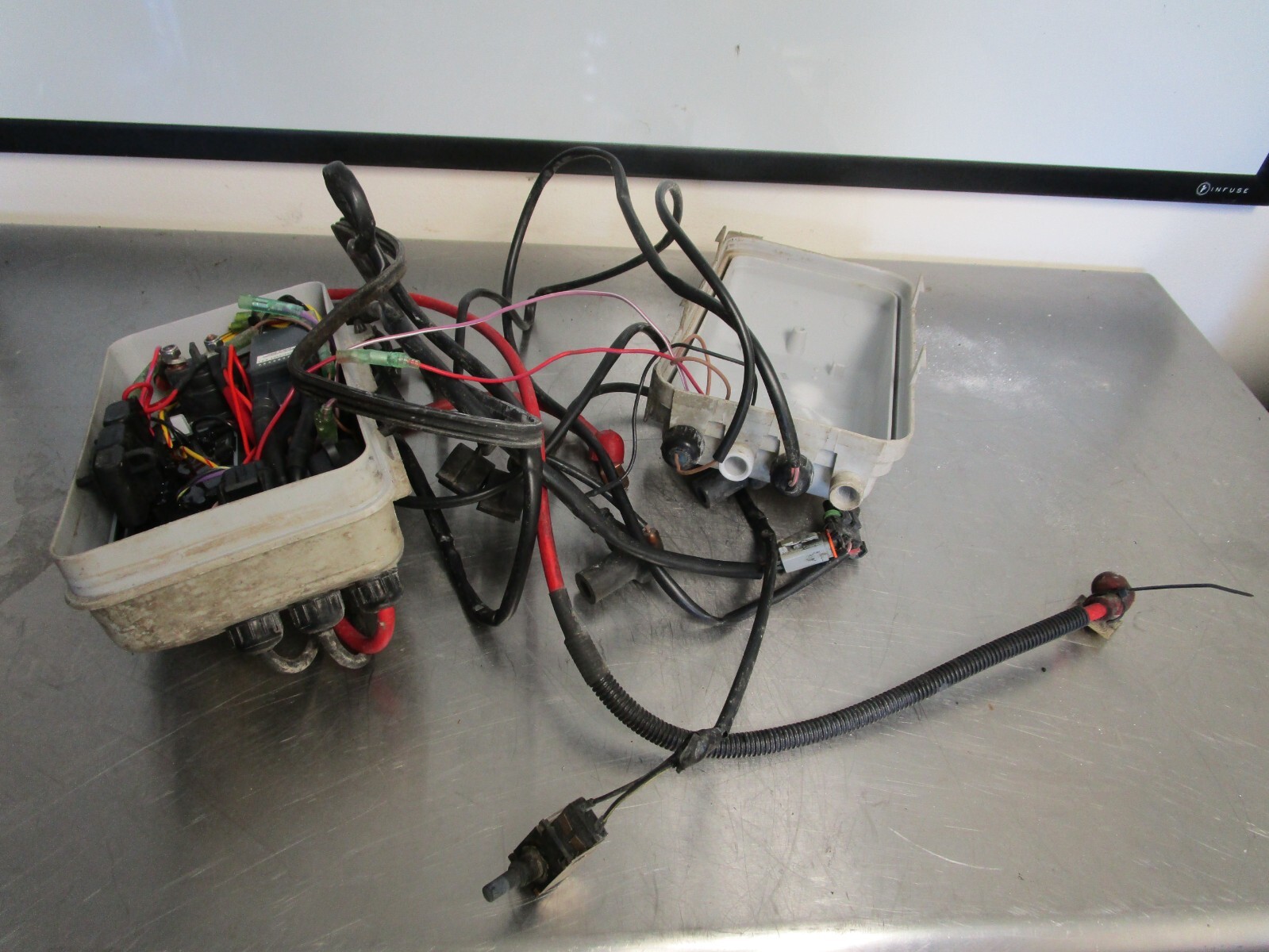 96 SEADOO SPX 717 720 COMPLETE ELECTRICAL BOX W/ CDI ECU