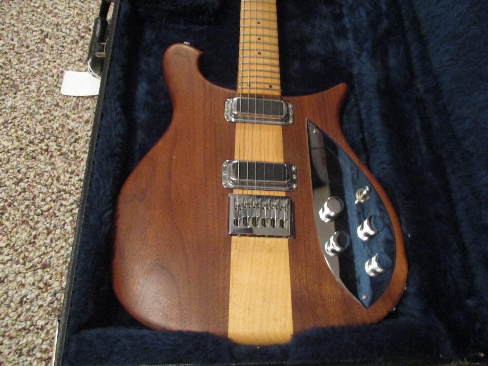 1994 RICKENBACKER 650 D DAKOTA WITH CASE