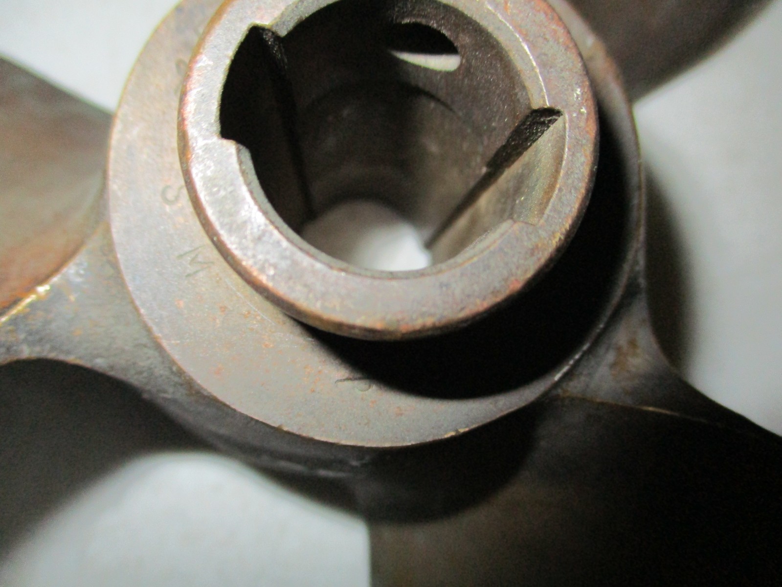 Vintage outboard motor brass propeller sm 58 michigan wheel