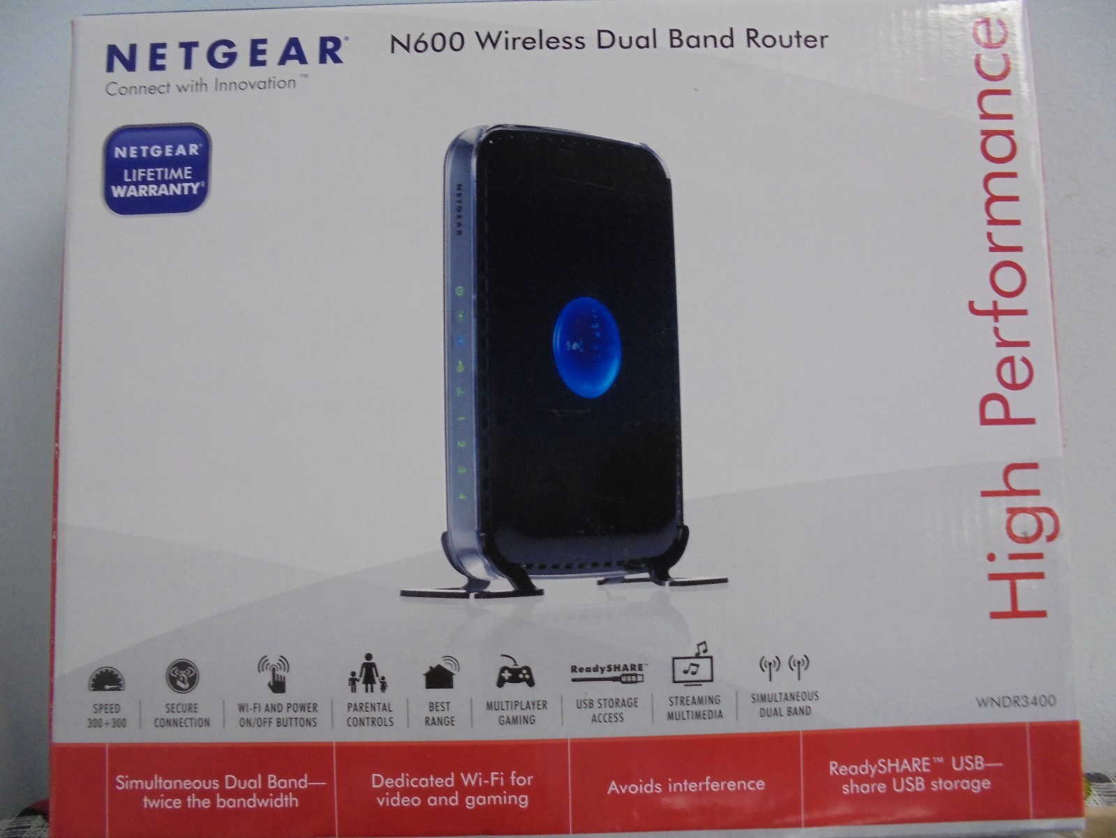 Netgear N600 300 Mbps 4-Port 10/100 Wireless N Router (WNDR3400) Dual Band