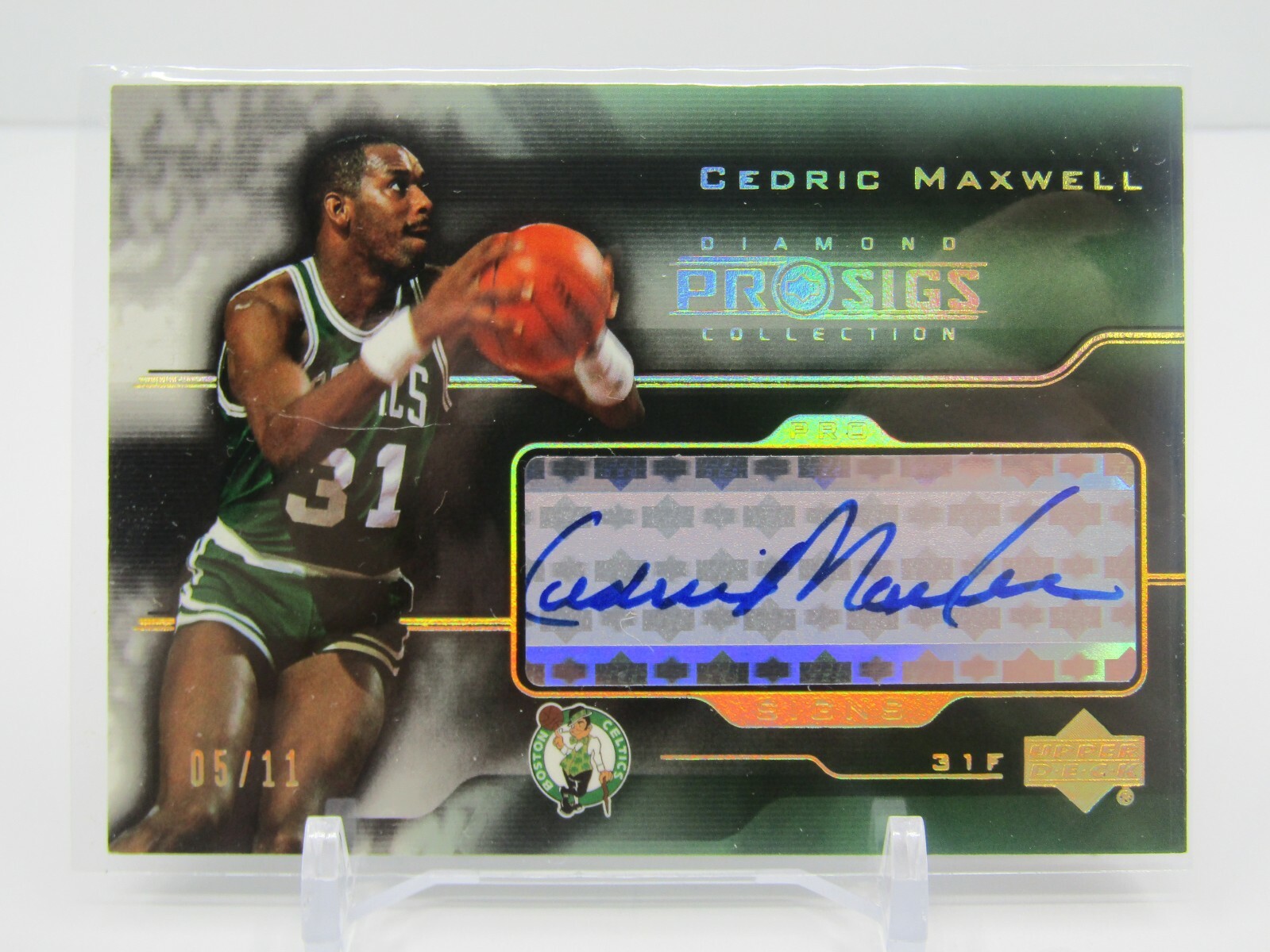 CEDRIC MAXWELL 2004 UD PRO SIGNS DIAMOND COLLECTION