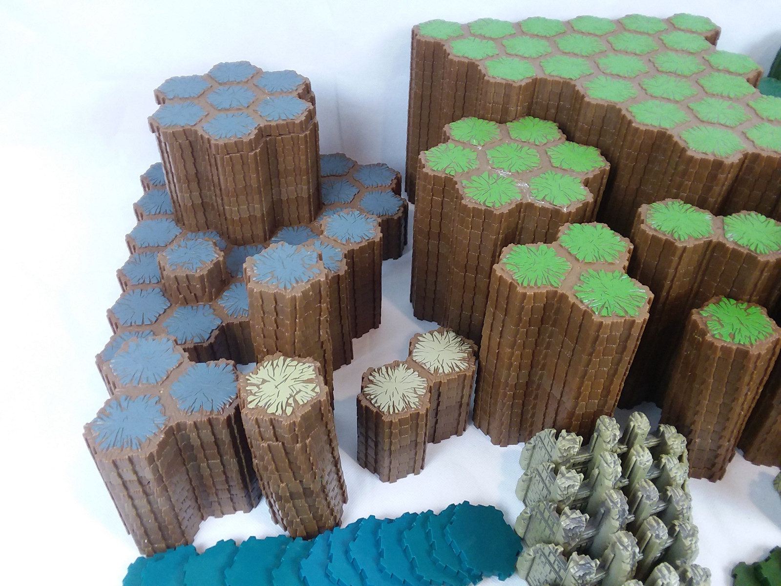 Heroscape Huge Terrain Lot ~ Grass, Swamp, Rock, Sand, Water, Ruins