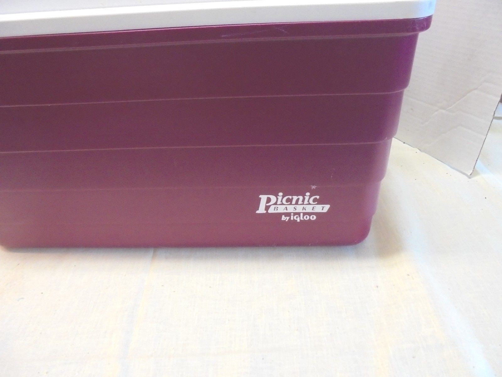 plastic cooler ice chest picnic basket by igloo