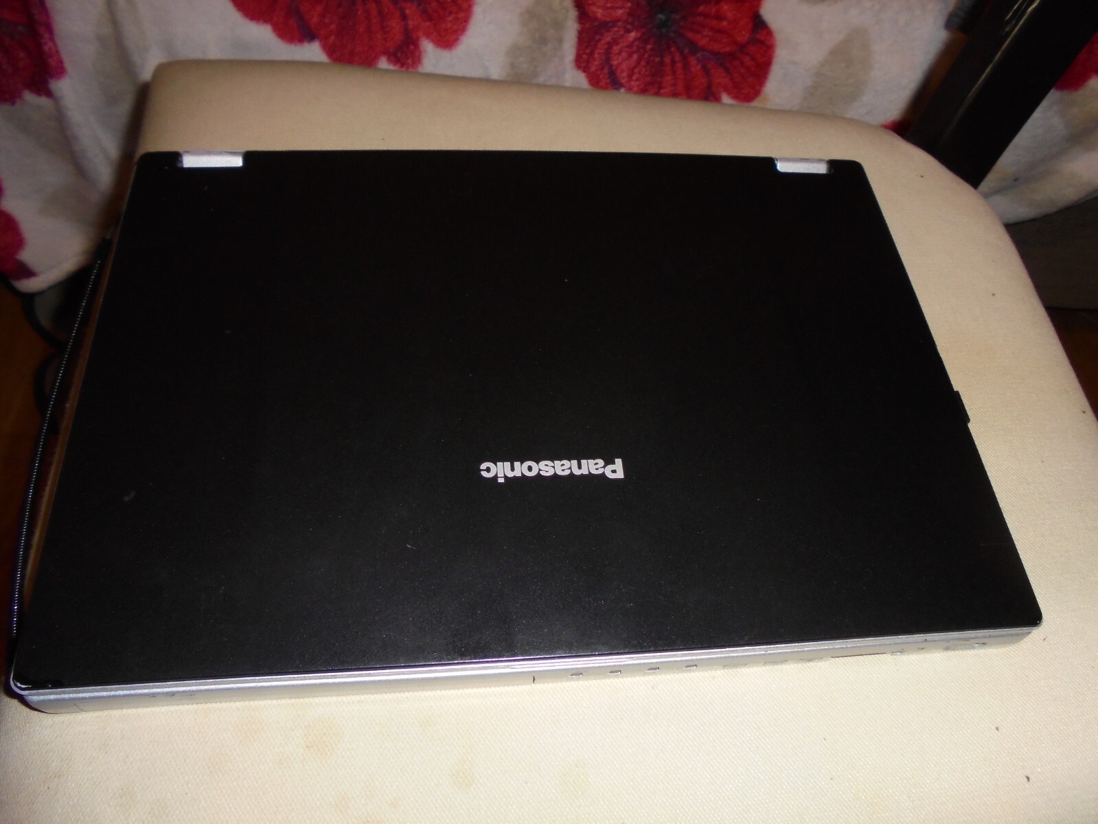 PANASONIC　cf-mx4 Panasonic's newly announced MX4 is one tough 2-in-1