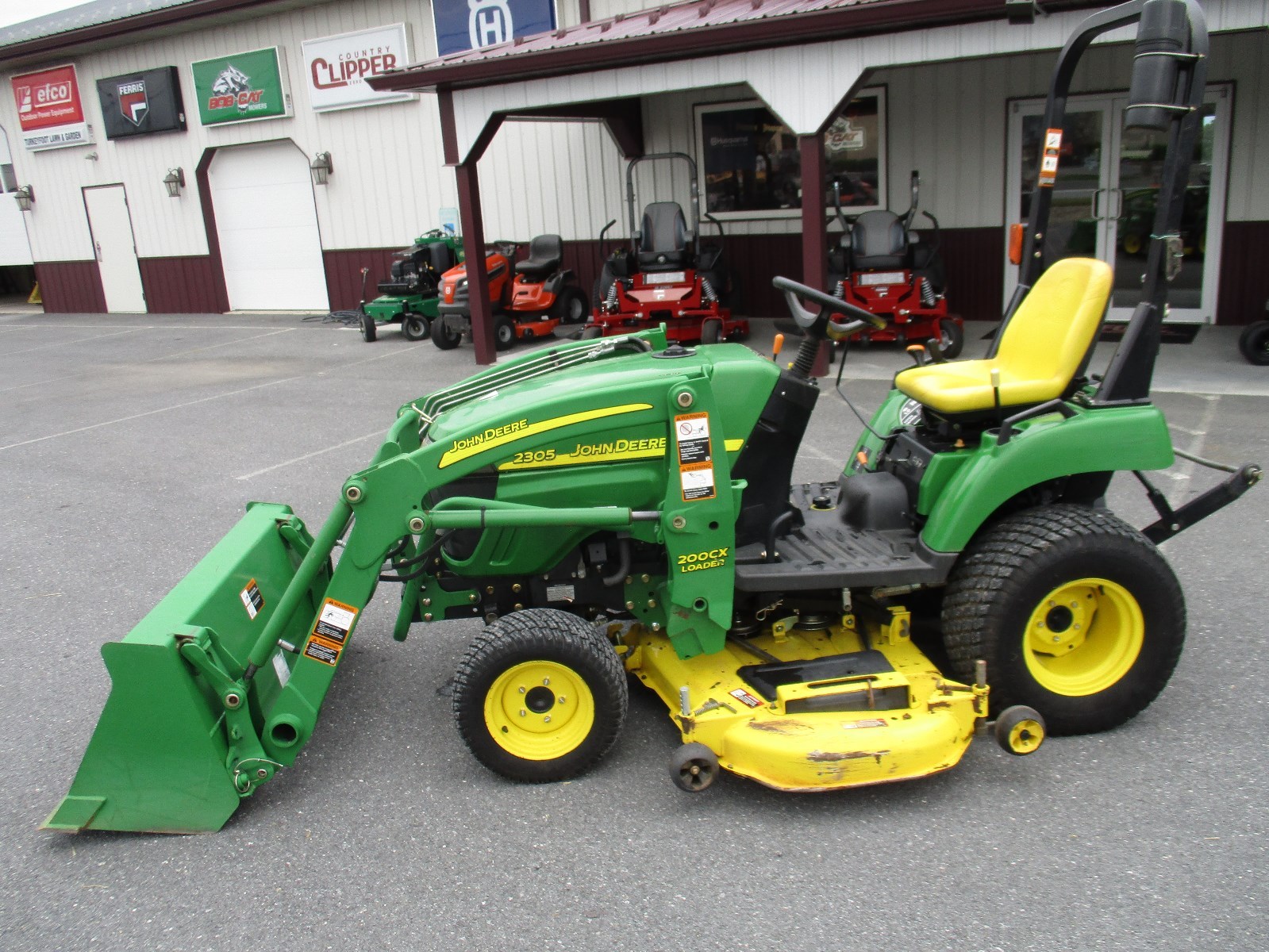 2010 John Deere 2305 Tractor Loader Belly Mower