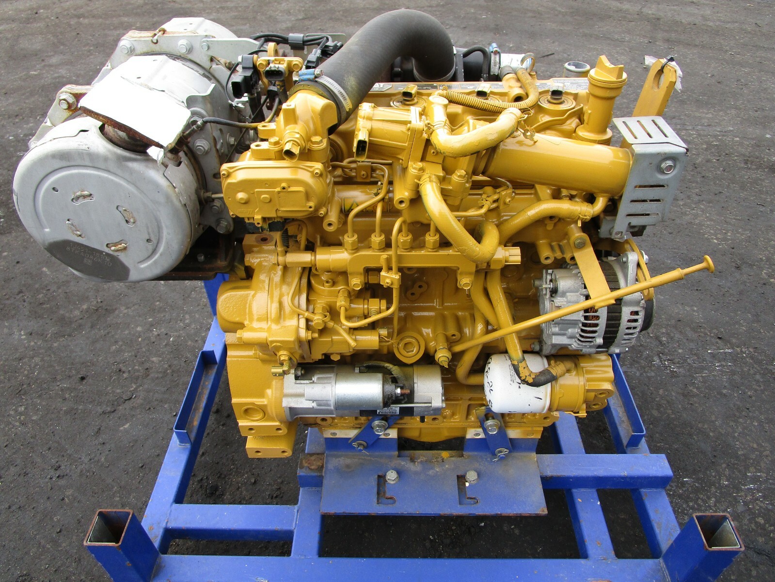 Дизельный v6 с двумя турбокомпрессорами