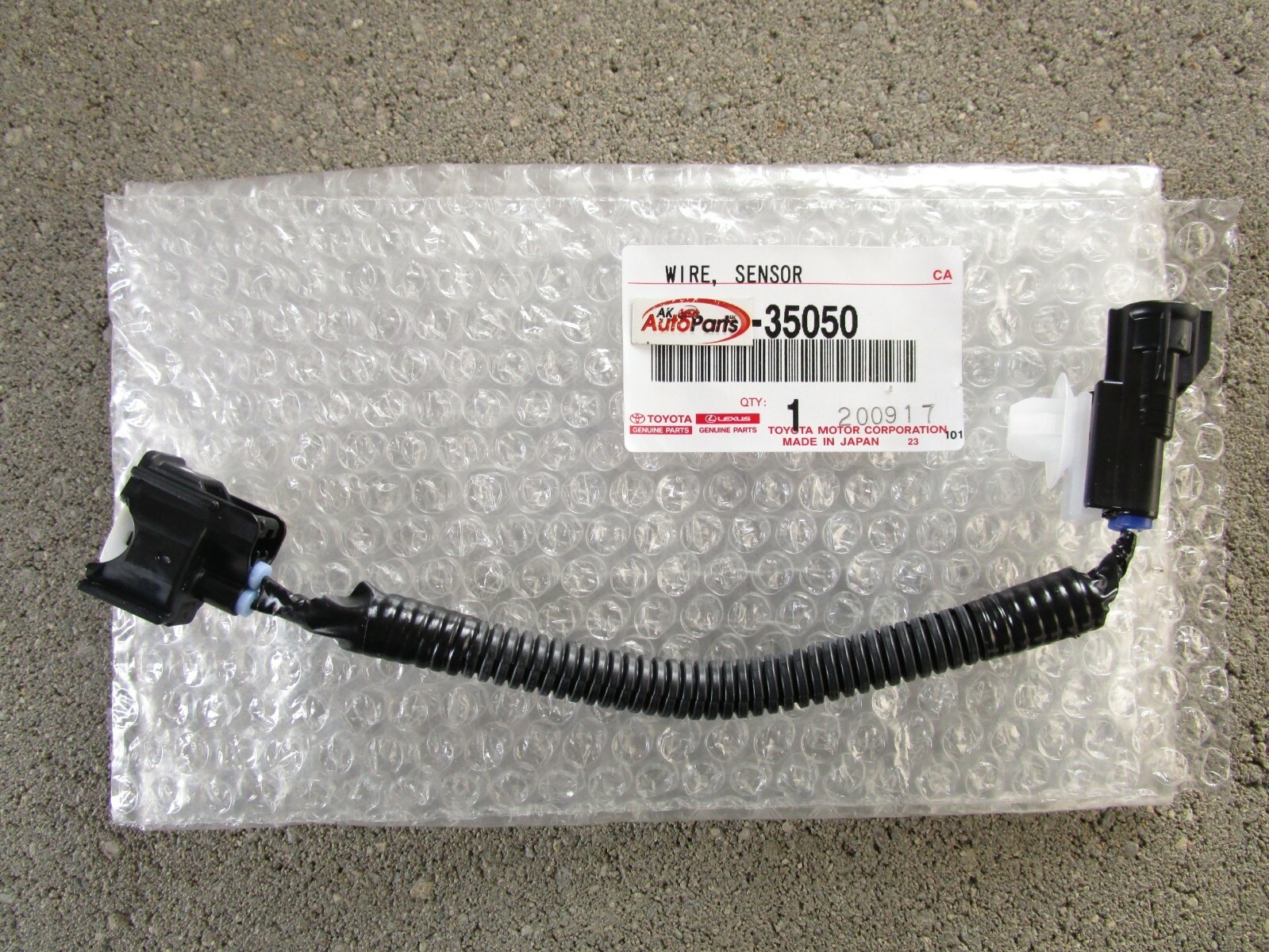 北米TOYOTA純正 4RUNNER トノカバー カーゴカバー 2010y～ 北米TOYOTA純正 4RUNNER トノカバー カーゴカバー 2010y～ NEW