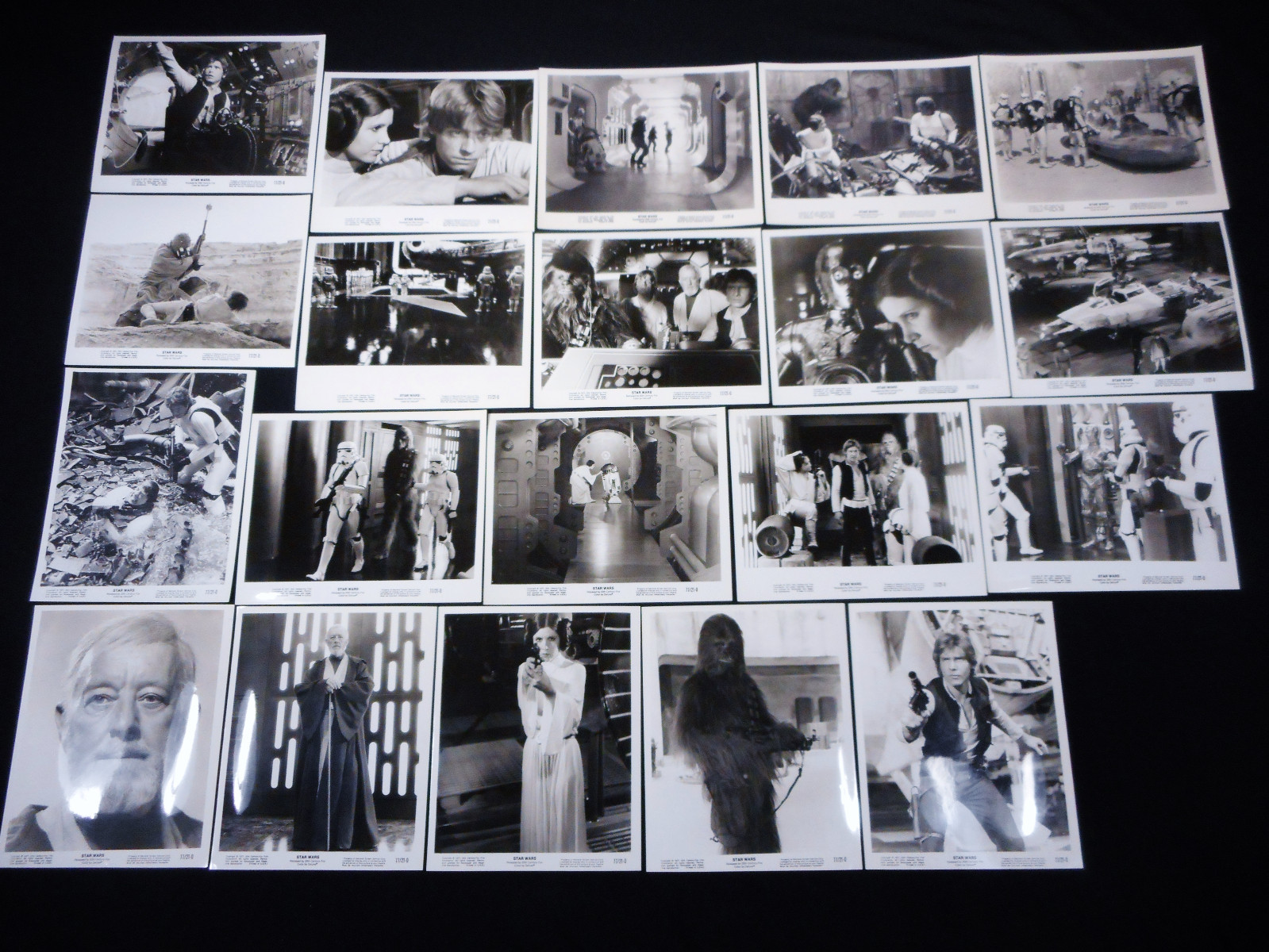 STAR WARS 1977 * COMPLETE SET OF 20 BLACK & WHITE 8x10 PHOTOS * C10 MINT UNUSED!