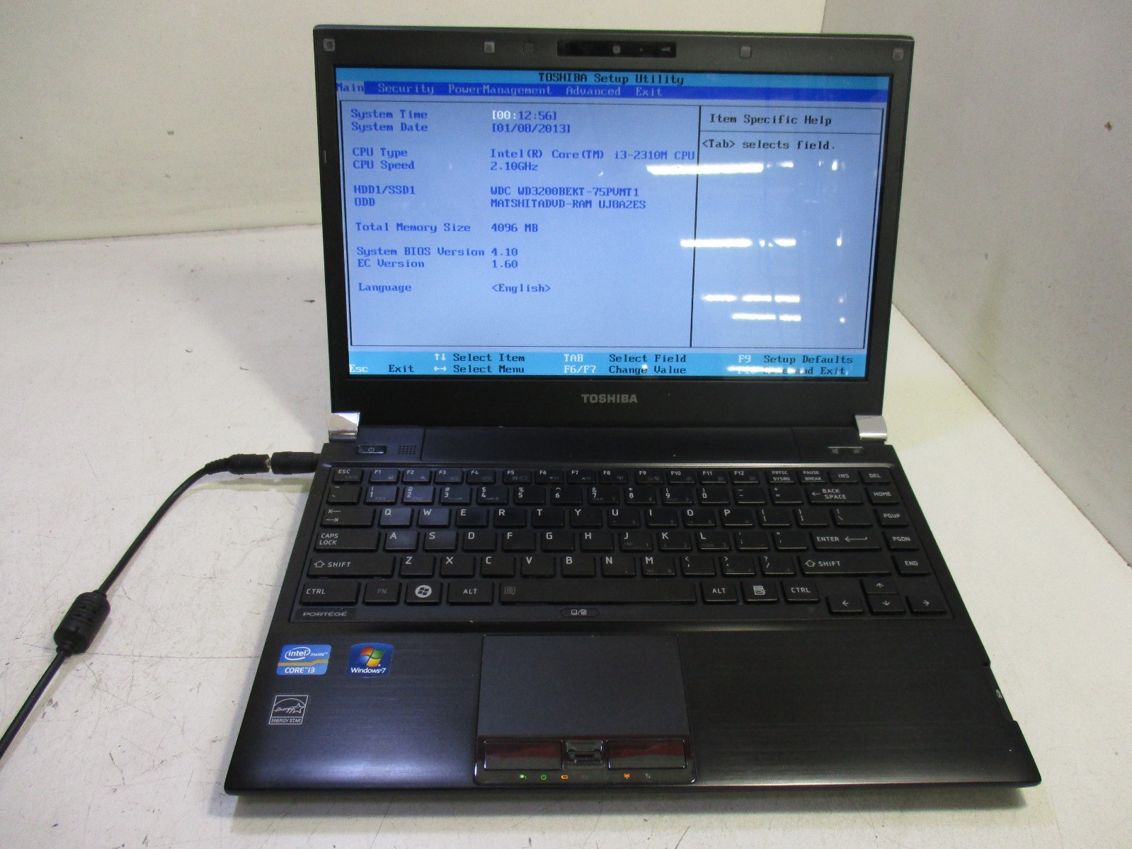 Toshiba Portege R830-S8310 13.3" Core i3-2310M 2.10GHz 4GB RAM 320GB HDD T1*A14