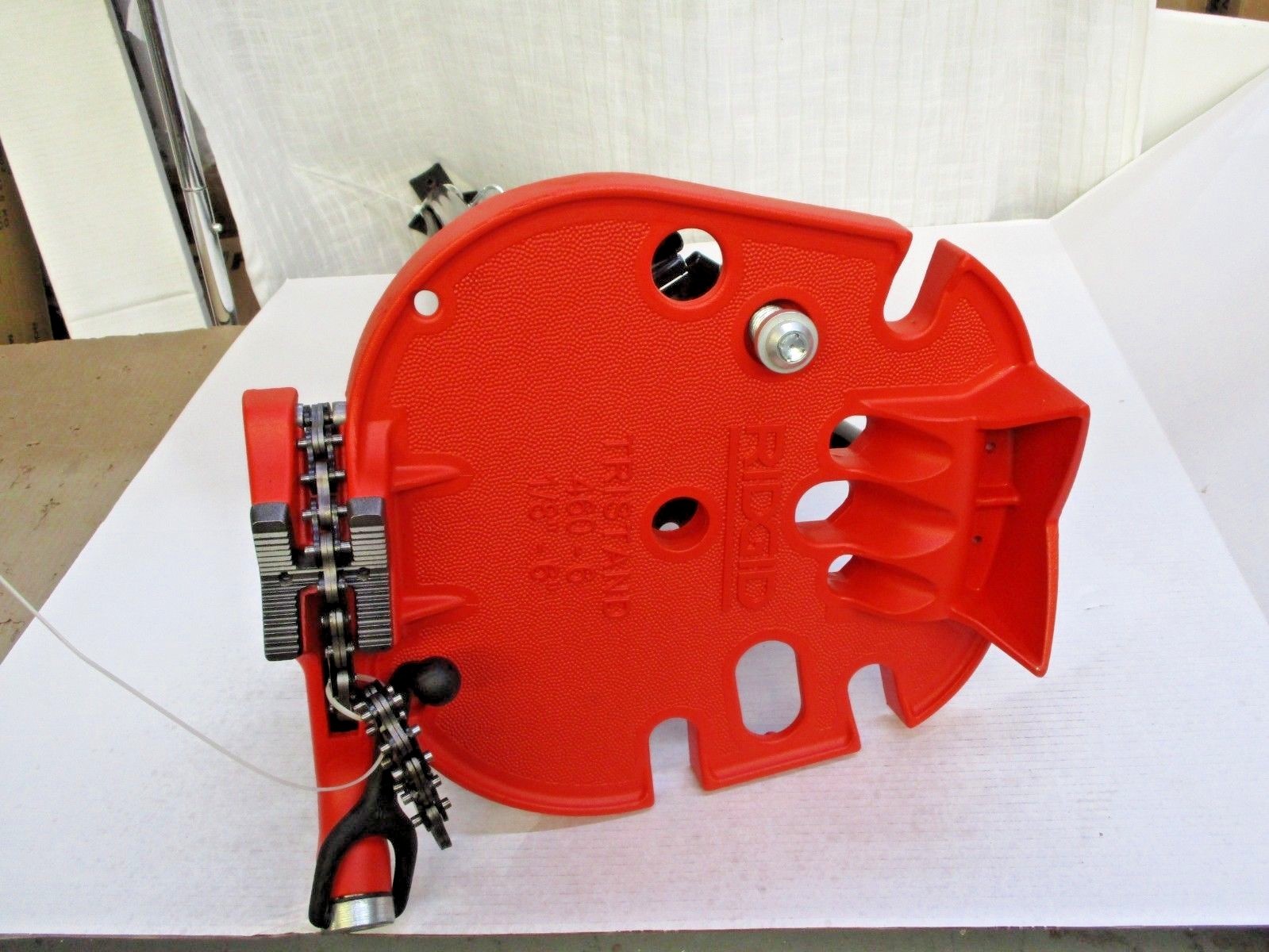 RIDGID 460-6 Portable TRISTAND Chain Vise Stand 36273