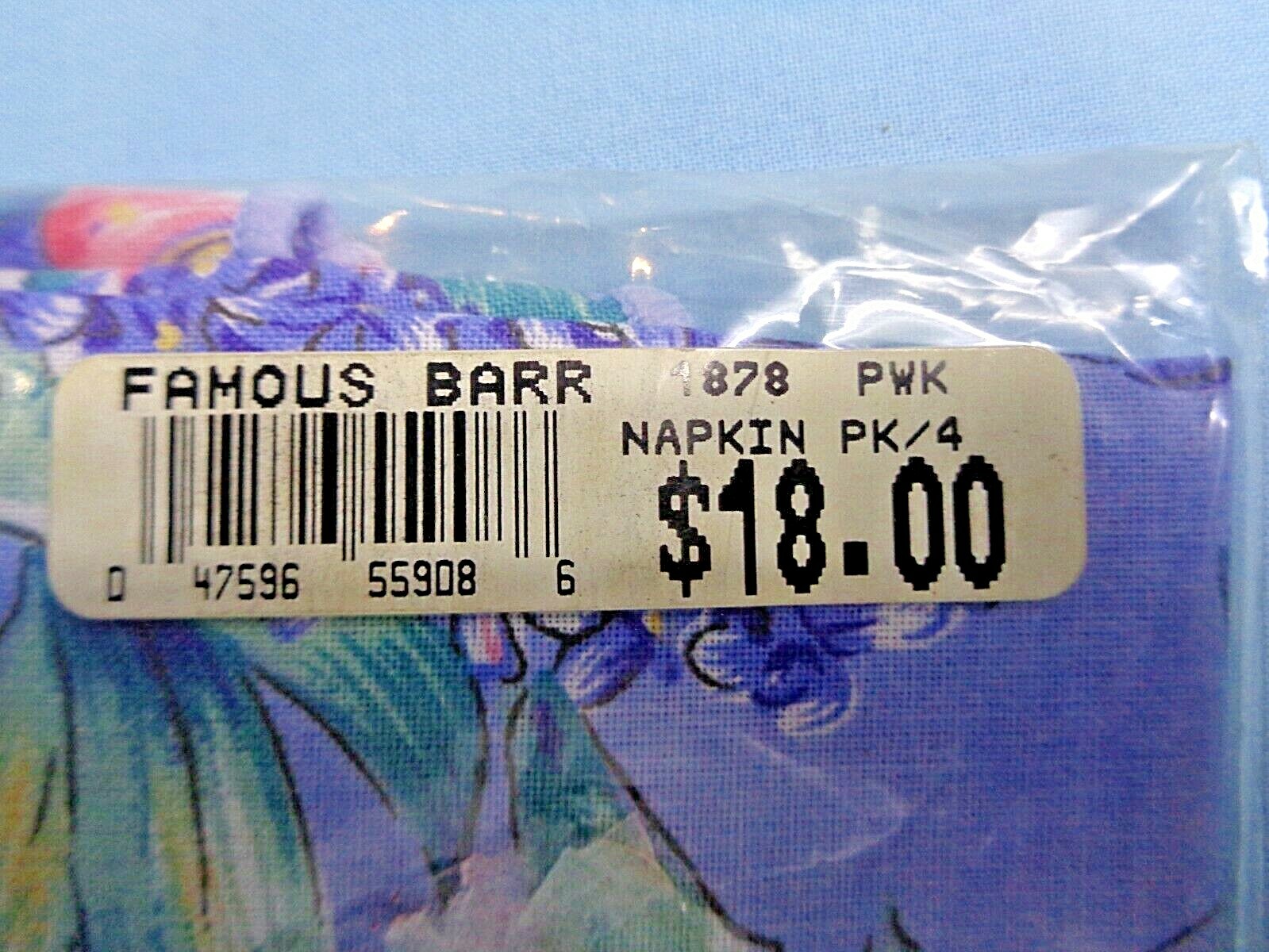 Linen Napkins by Bardwil . New Package of 4 . 17 x 17 . Periwinkle Floral .