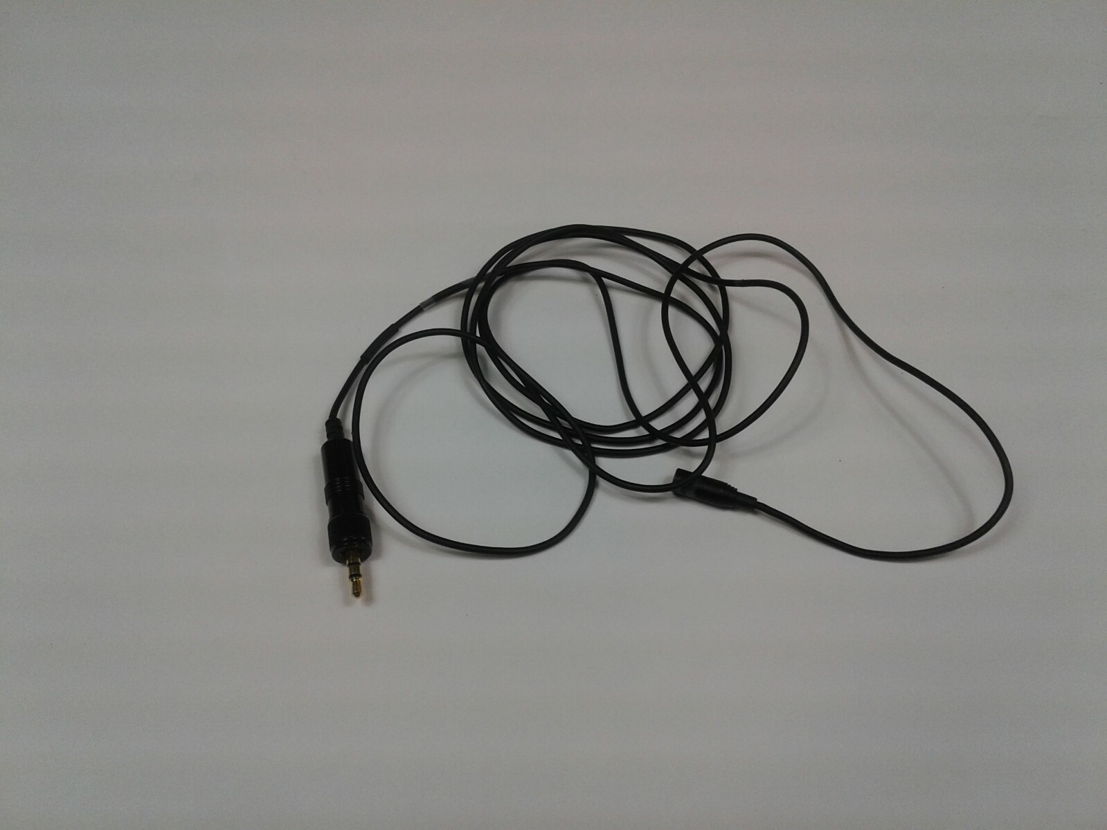 Sony ECMV1BMP Electret Condenser Lavalier Microphone for UWP Series, Black