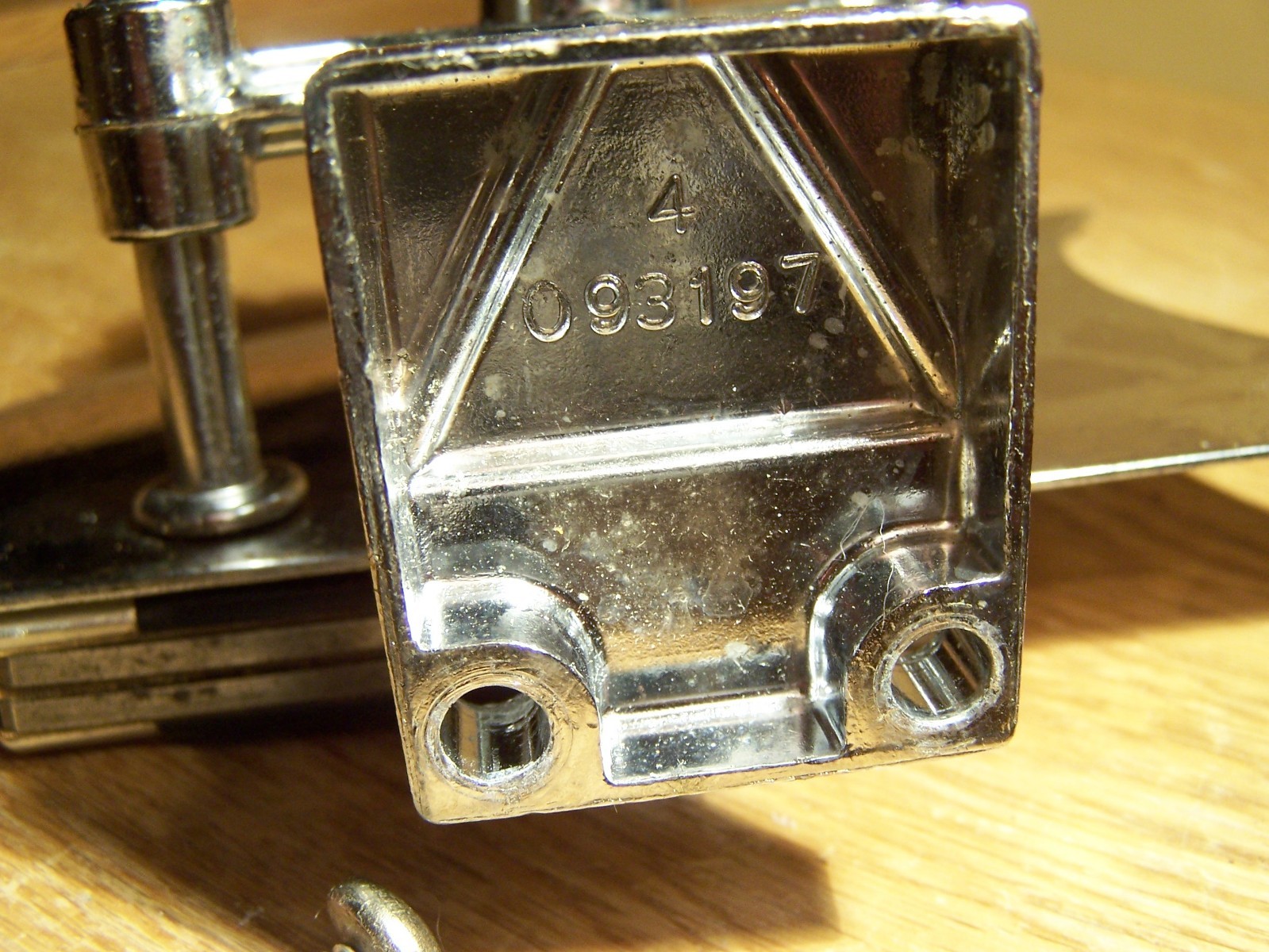 Rival Thickness Adjuster PART # 093197 for MEAT SLICER Model 1101E/4  USA!!!!