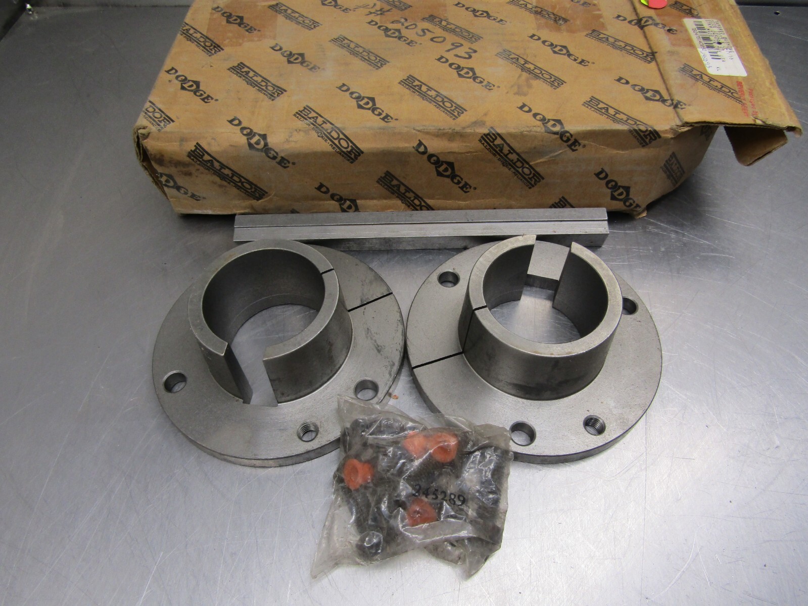 a  Dodge 245093 Tapered Bushing set | eBay
