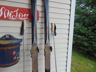 vintage   wooden skis 73 