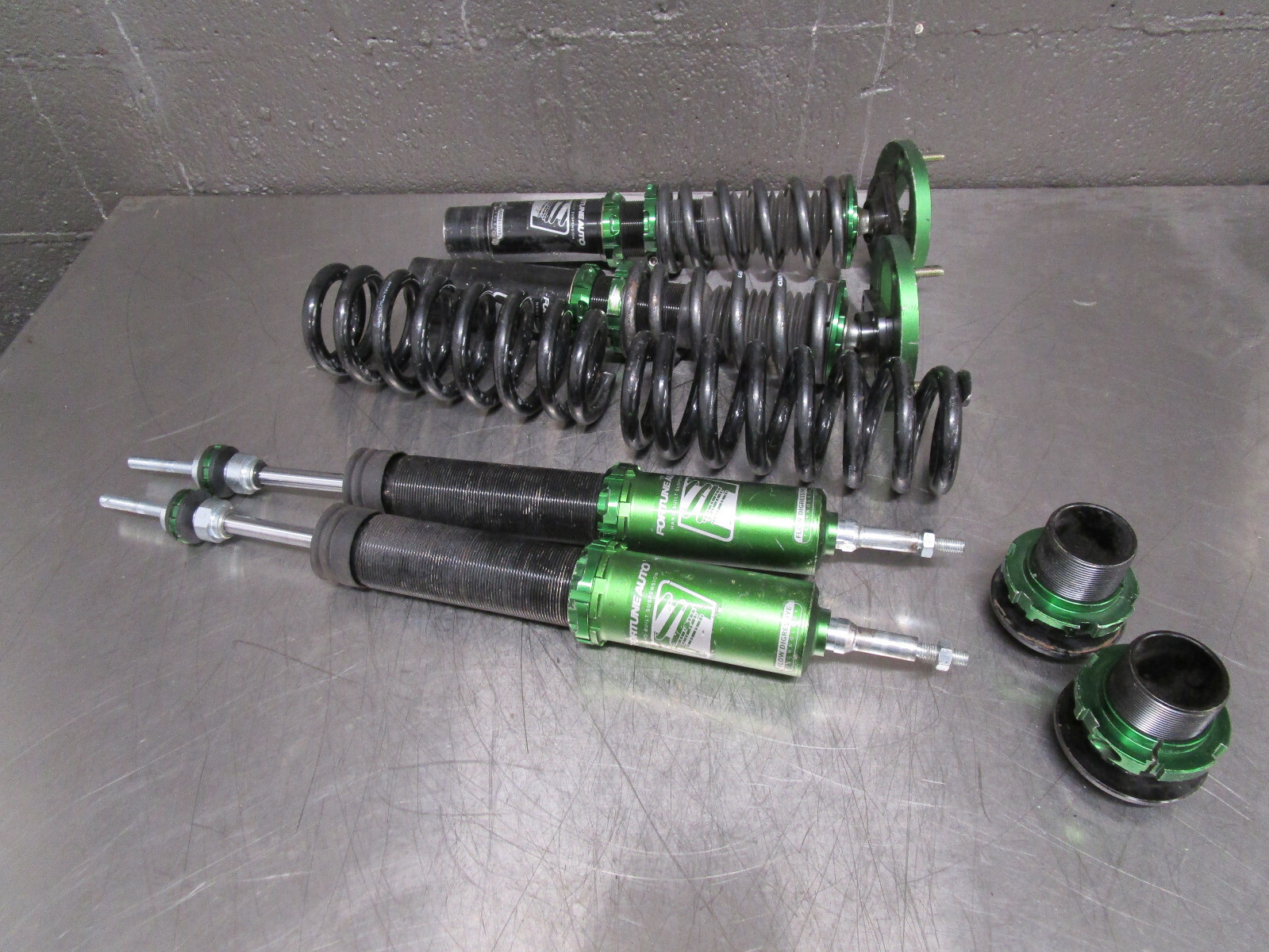 グリーン サスペンションキット 一式 Green Car Suspension TEIN STREET SUPERIOR SUSPENSION SHOCKS STRUTS SPRING ACR50W