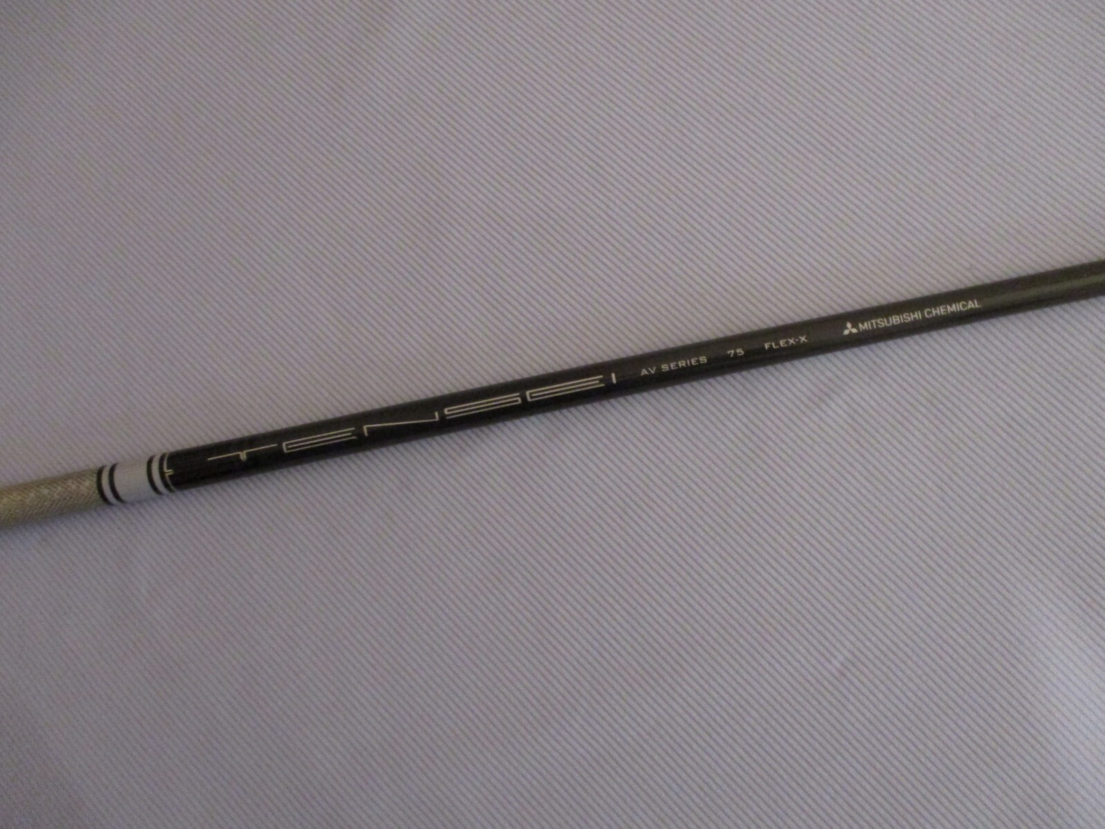 Tensei AV Raw White 75 X-Flex Driver Shaft Titleist 917 Tip