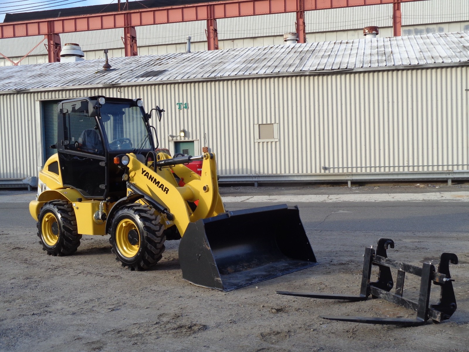 NEW Yanmar V8  Wheel Loader Skid Steer  - Diesel - Enclosed Cab - Forks & Bucket