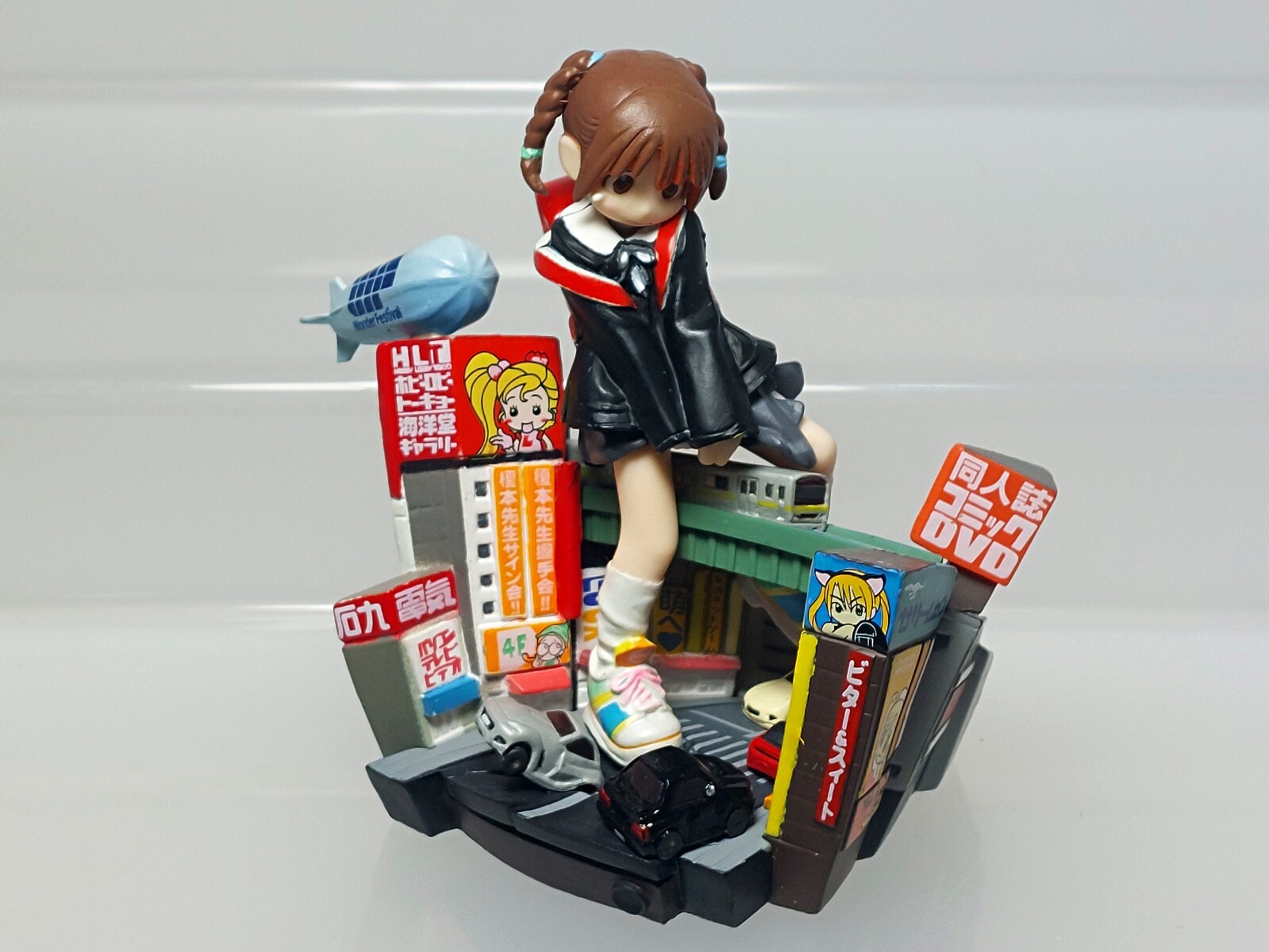 Shin-Yokohama Arina in Akihabara Figure Kaiyodo 2004 Limited