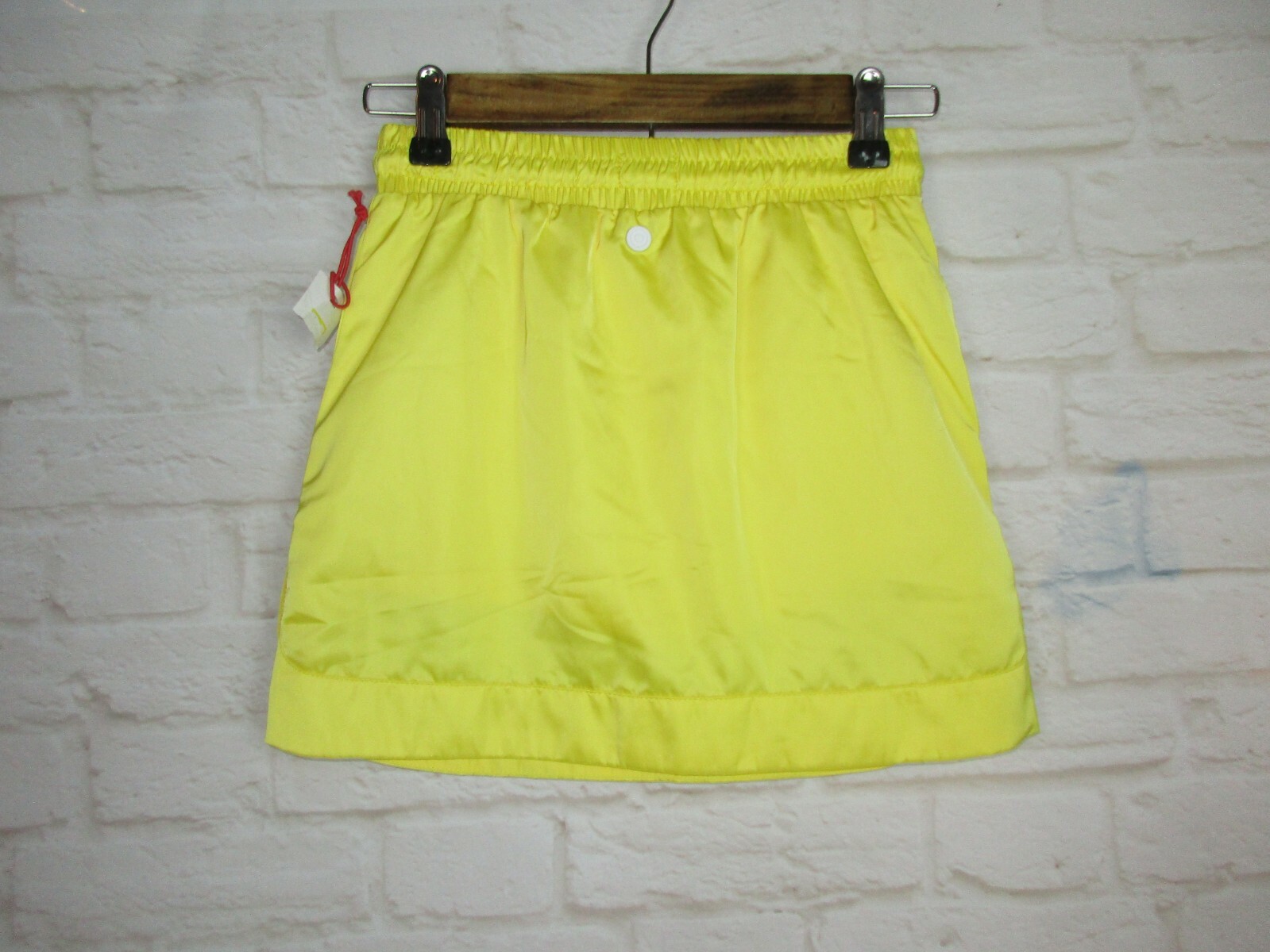 Hunter Girls size XS 4-5 Bright Yellow Athletic Skort Skirt NWT