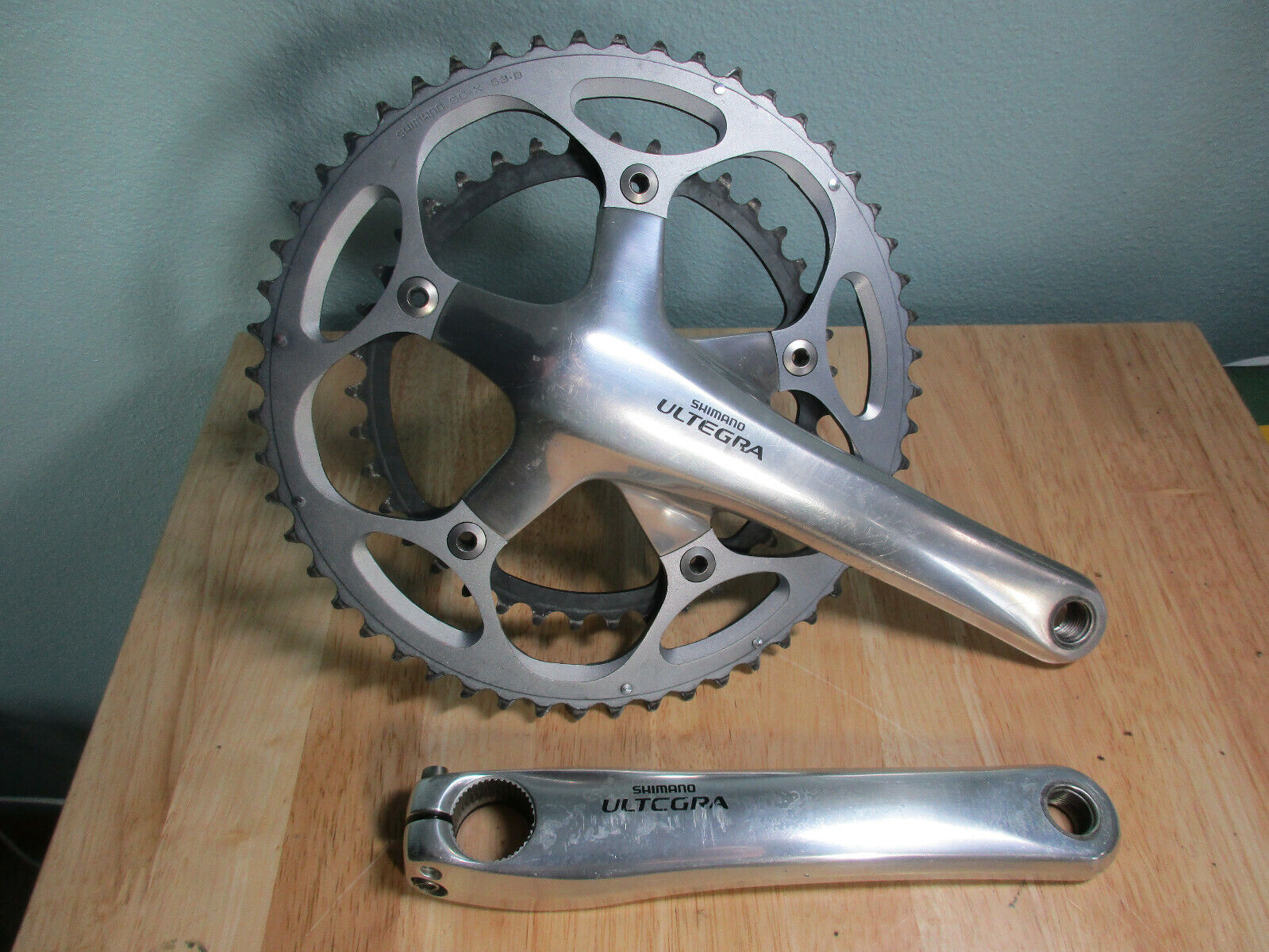 Shimano Ultegra FC-6600 Crank Arm Set 172.5 mm 9/16 Shimano Ultegra FC-6600 Crank Arm Set 172.5 mm 9/16