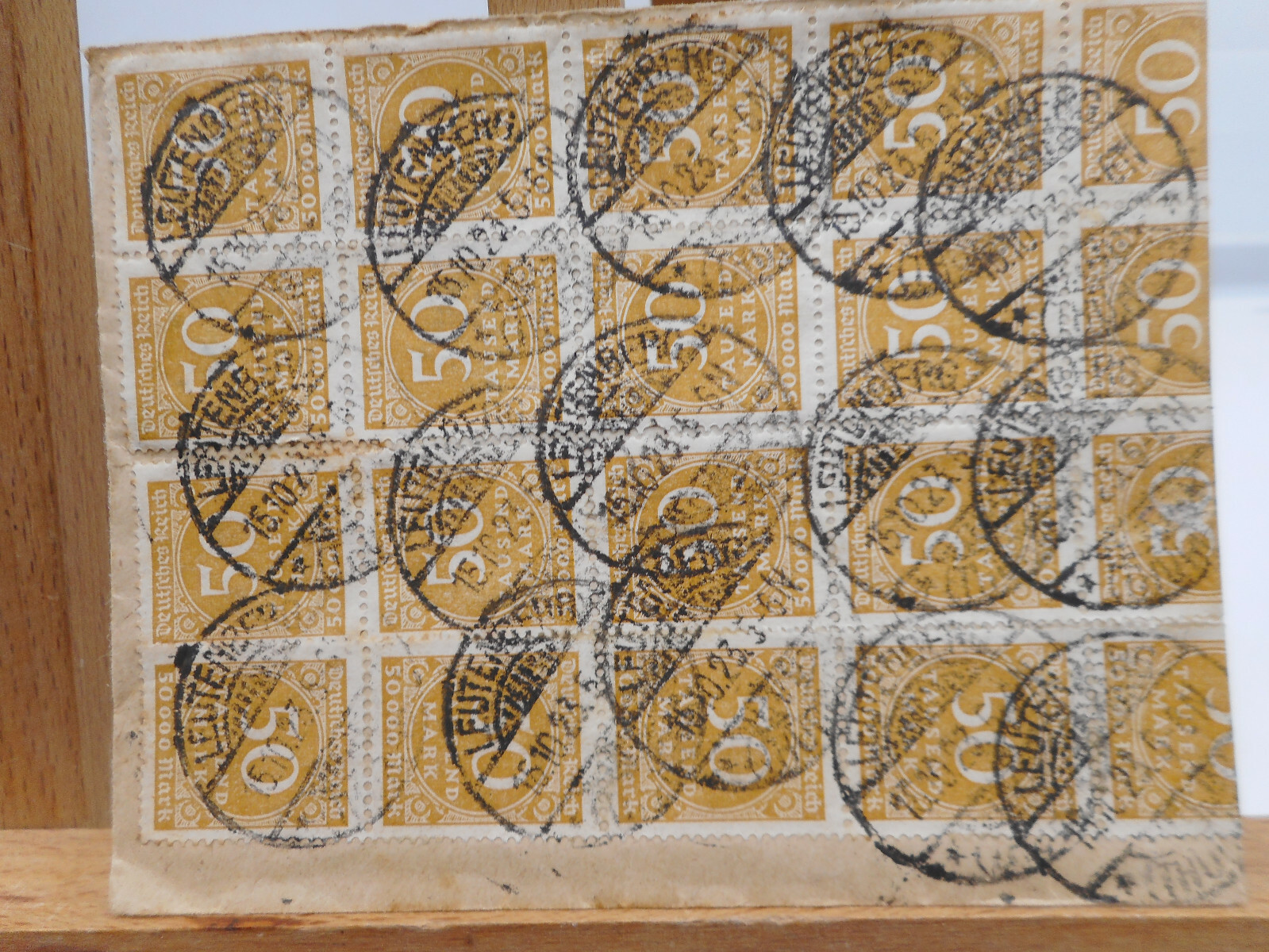 Alter Brief – Gelaufen – 22 Briefmarken Deutsche Reich Leutenberg/Nürnberg 1923