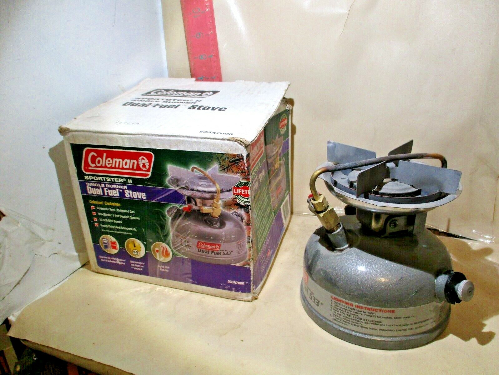 COLEMAN SPORTSTER II DUAL FUEL 533 STOVE LITTTLE USED , DATED 01 02