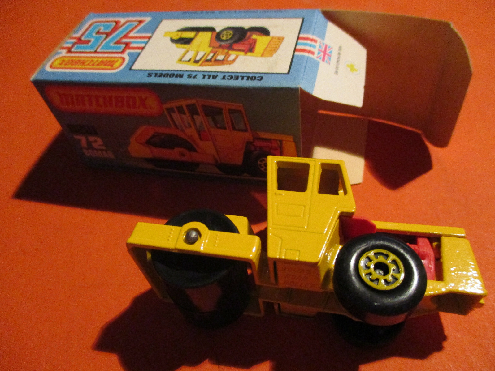 Matchbox 72 BOMAG  mit orig.Karton unbespielt Neu 1978