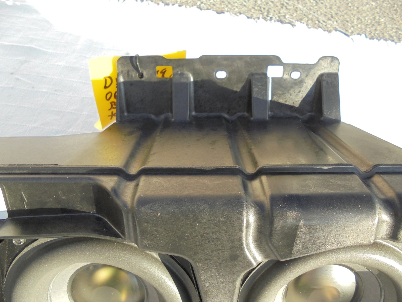 2005 TO 2012 NISSAN PATHFINDER BOSE REAR SUBWOOFER #28170 EA500 NICE FACTORY.