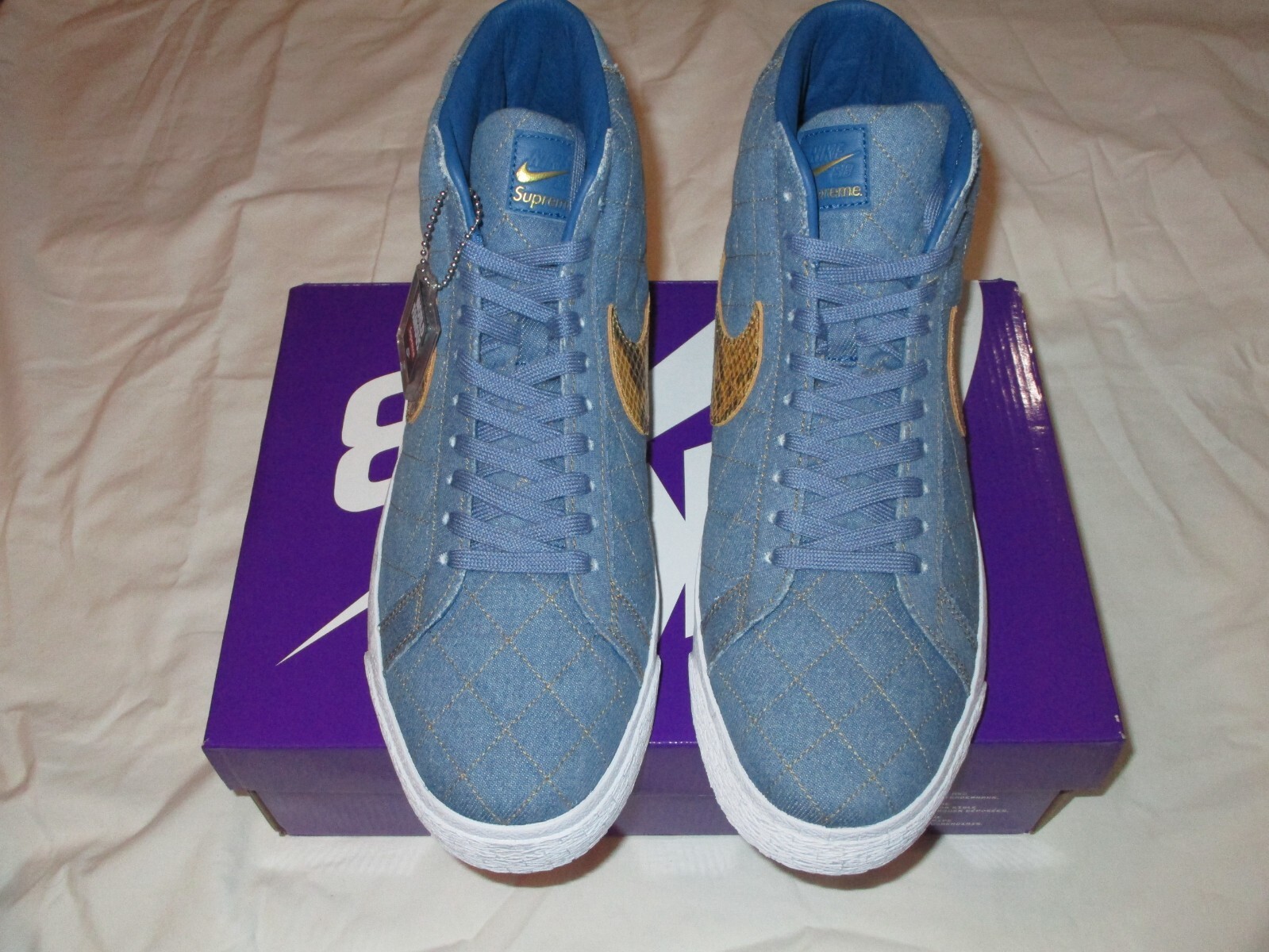 Supreme × Nike SB Blazer Mid Industrial Blue DX8421-400 Nike SB Zoom Blazer Mid QS Supreme Denim Industrial Blue