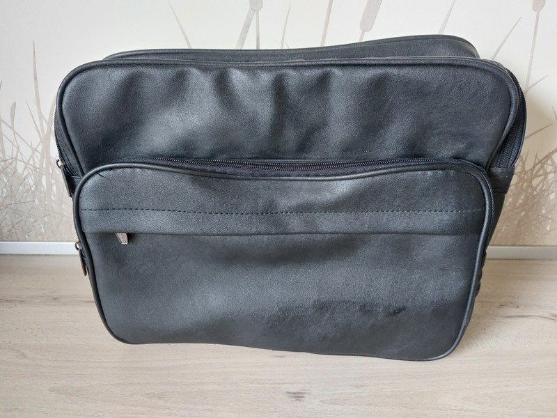 Daniel Ray  Handtasche/ HandgepÃ¤Ck Damen & Herren Schwarz  34x27x13cm, Wie Neu