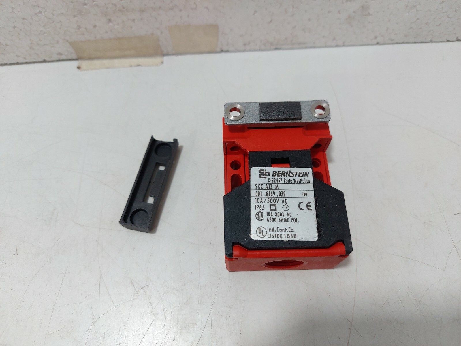 みつレッドAM82cm Amazon.com: Grote 53182 Supernova Full-Pattern LED Stop Tail Turn