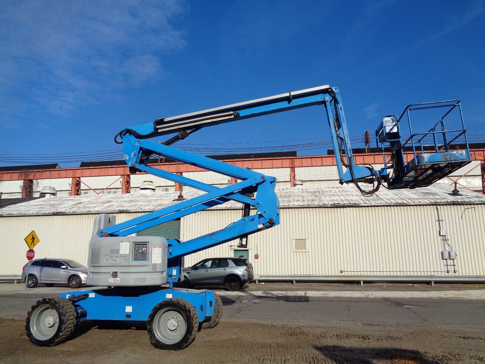2011 Genie Z60/34 Boom Man Aerial  Scissor Lift  - 60FT Height  - 4x4- Diesel