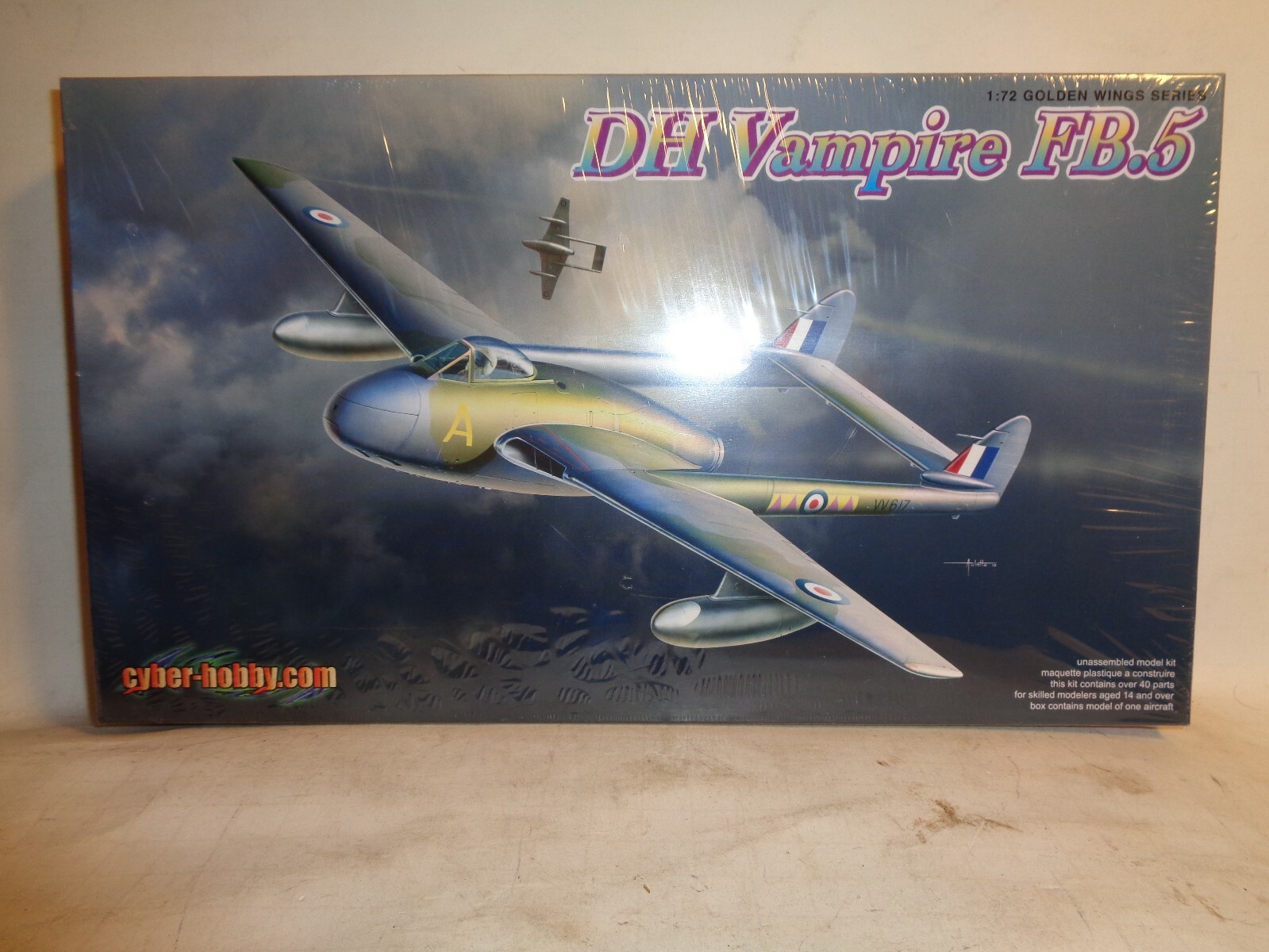 1/72 SCALE DH VAMPIRE FB.5 DRAGON MODELS #5085 NEW IN 1/72 SCALE DH VAMPIRE FB.5 DRAGON MODELS #5085 NEW IN