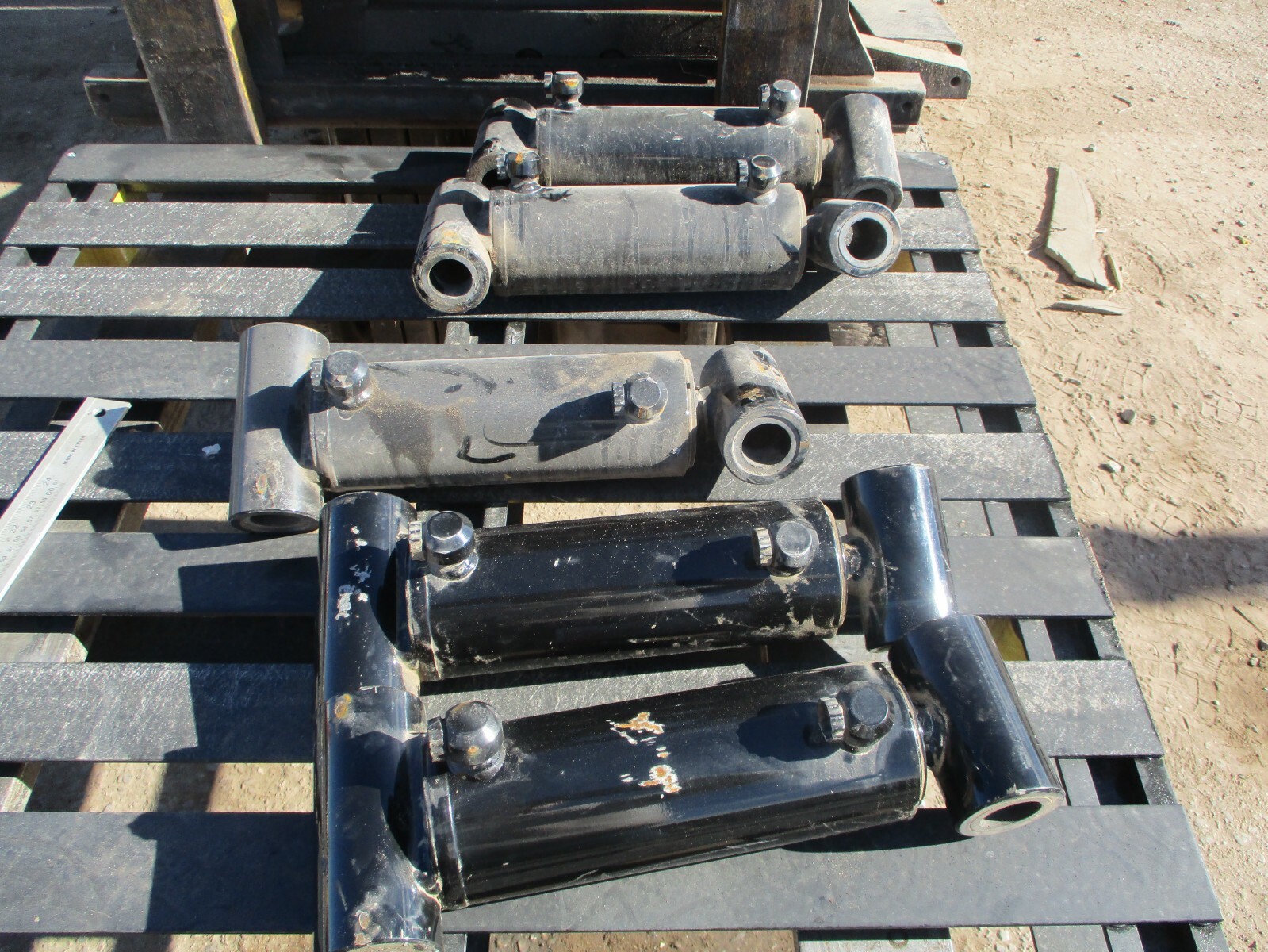 Hydraulic Cylinder LION WD3000 35WD07.44-150 # 659273 | eBay